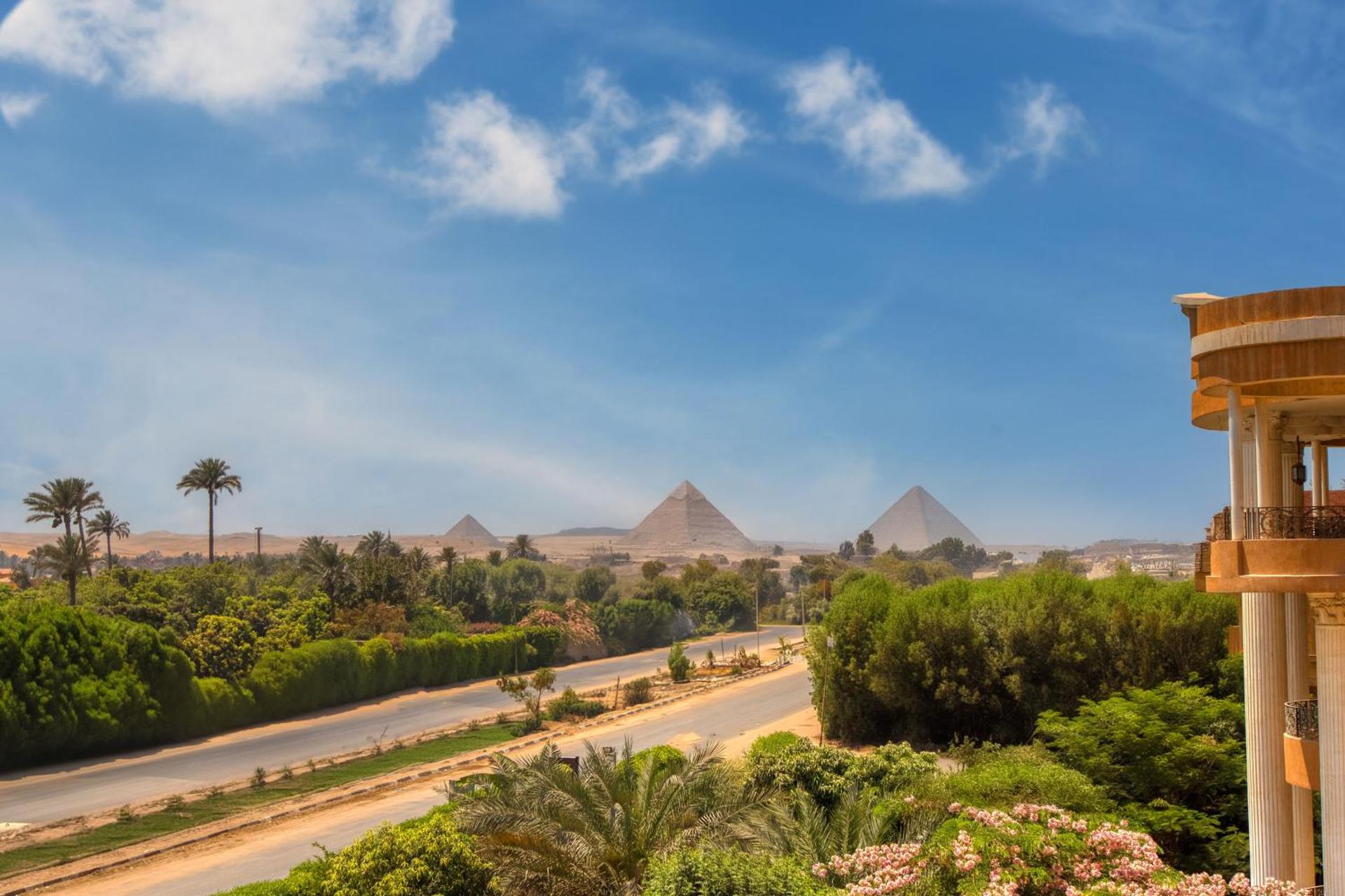 Pyramids sunrise inn - Photo 167