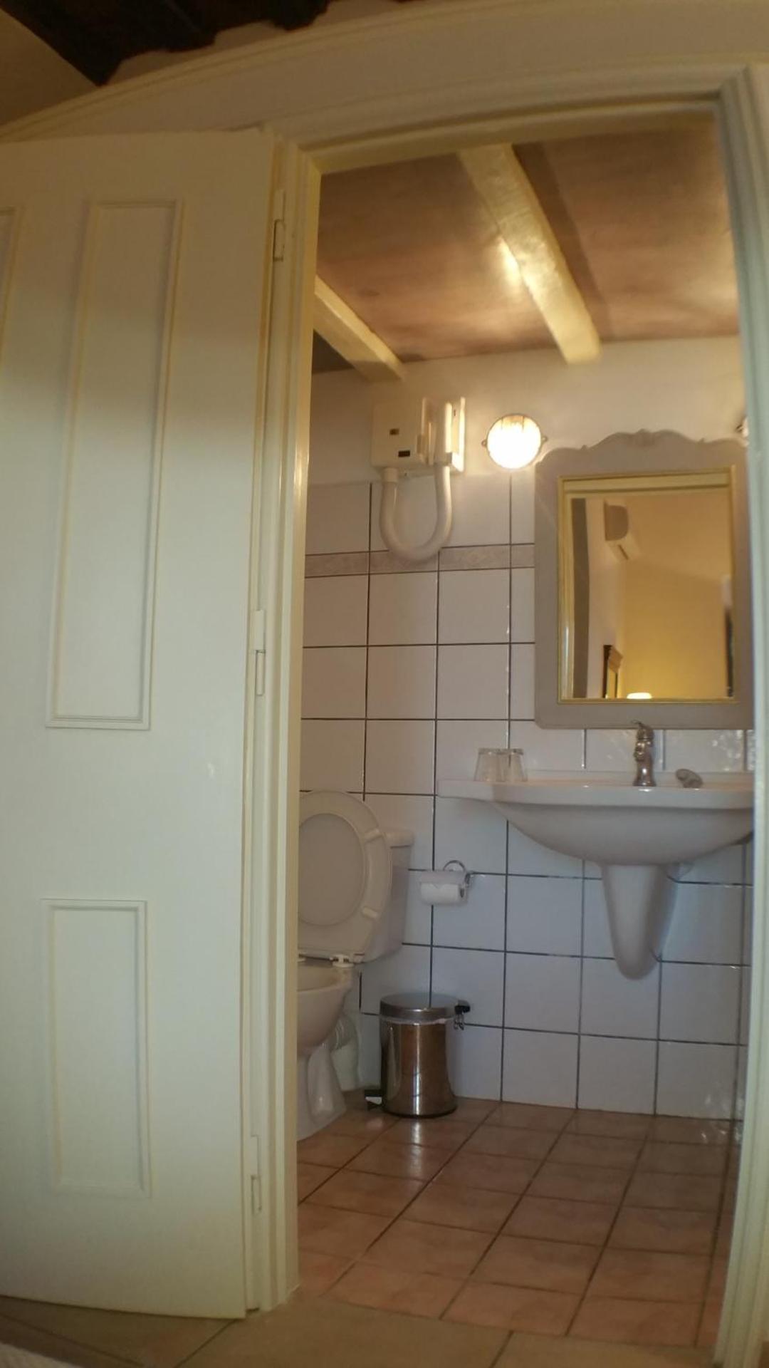 Economou Mansion - Photo 13