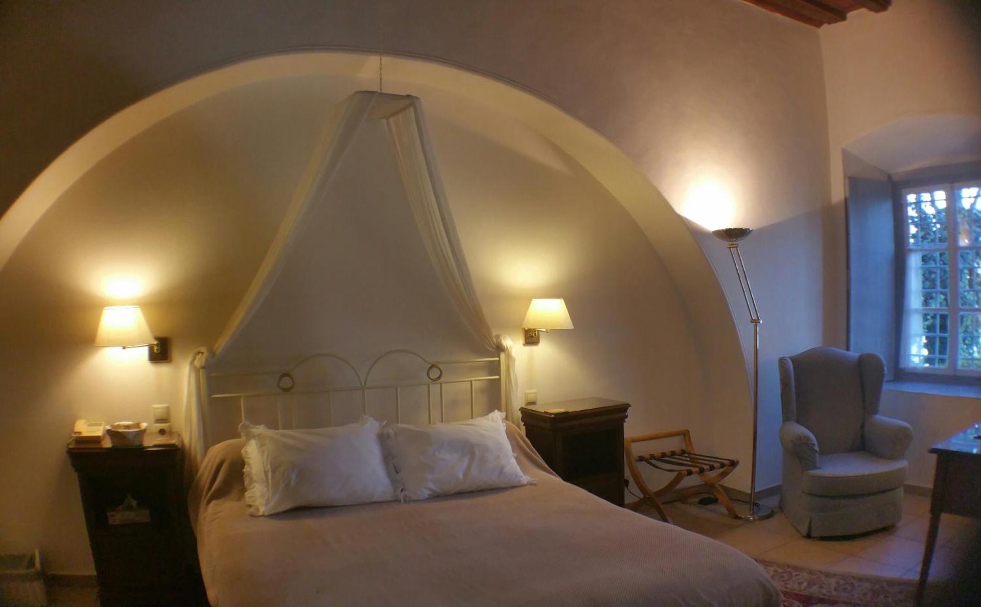 Economou Mansion - Photo 12