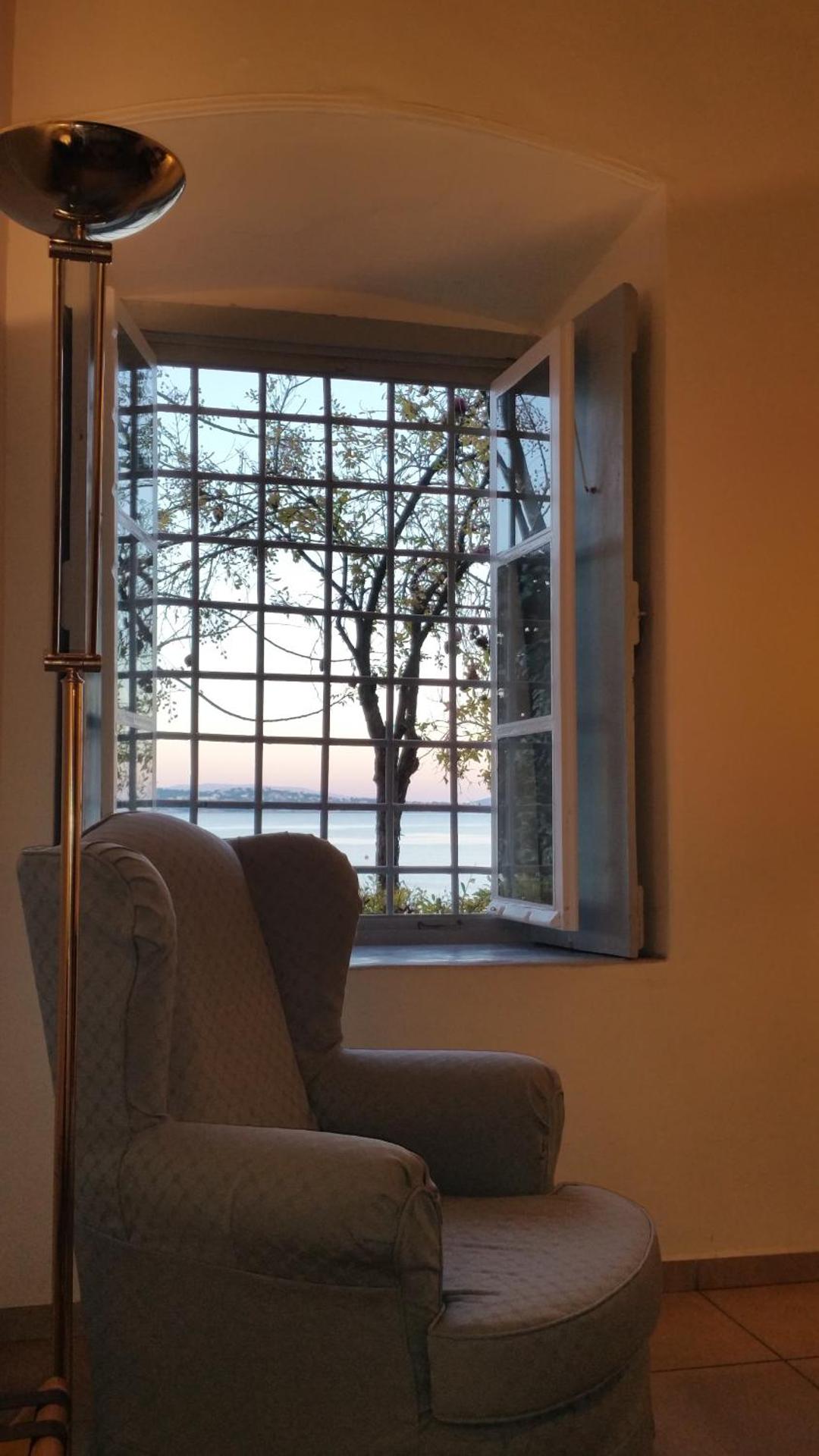 Economou Mansion - Photo 8