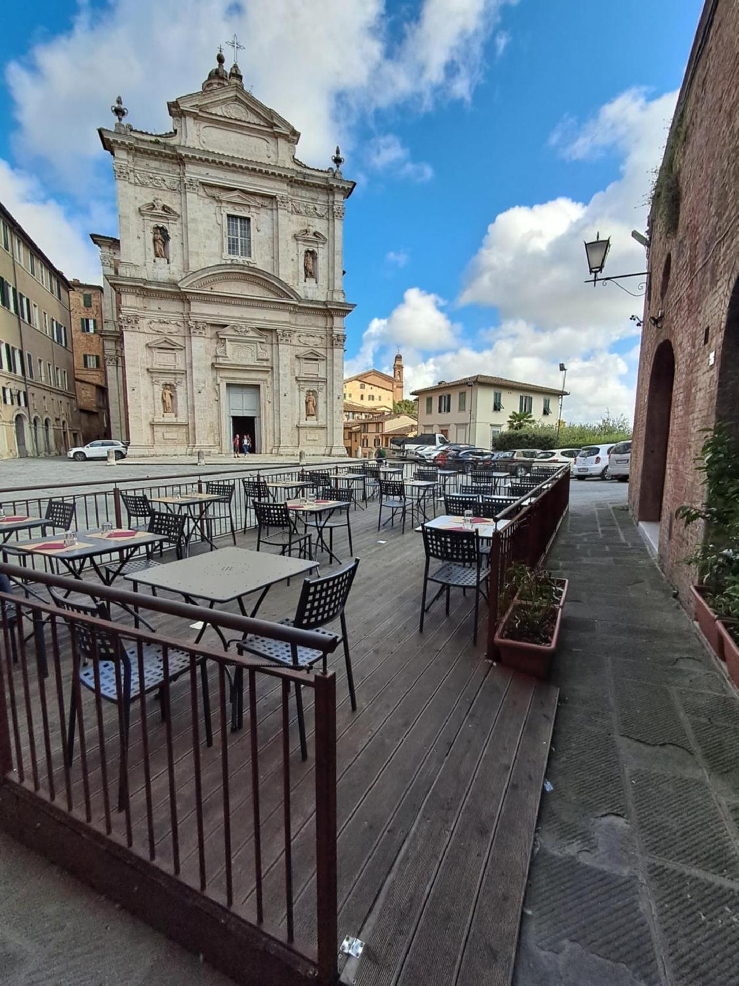Hotel Minerva - Photo 100