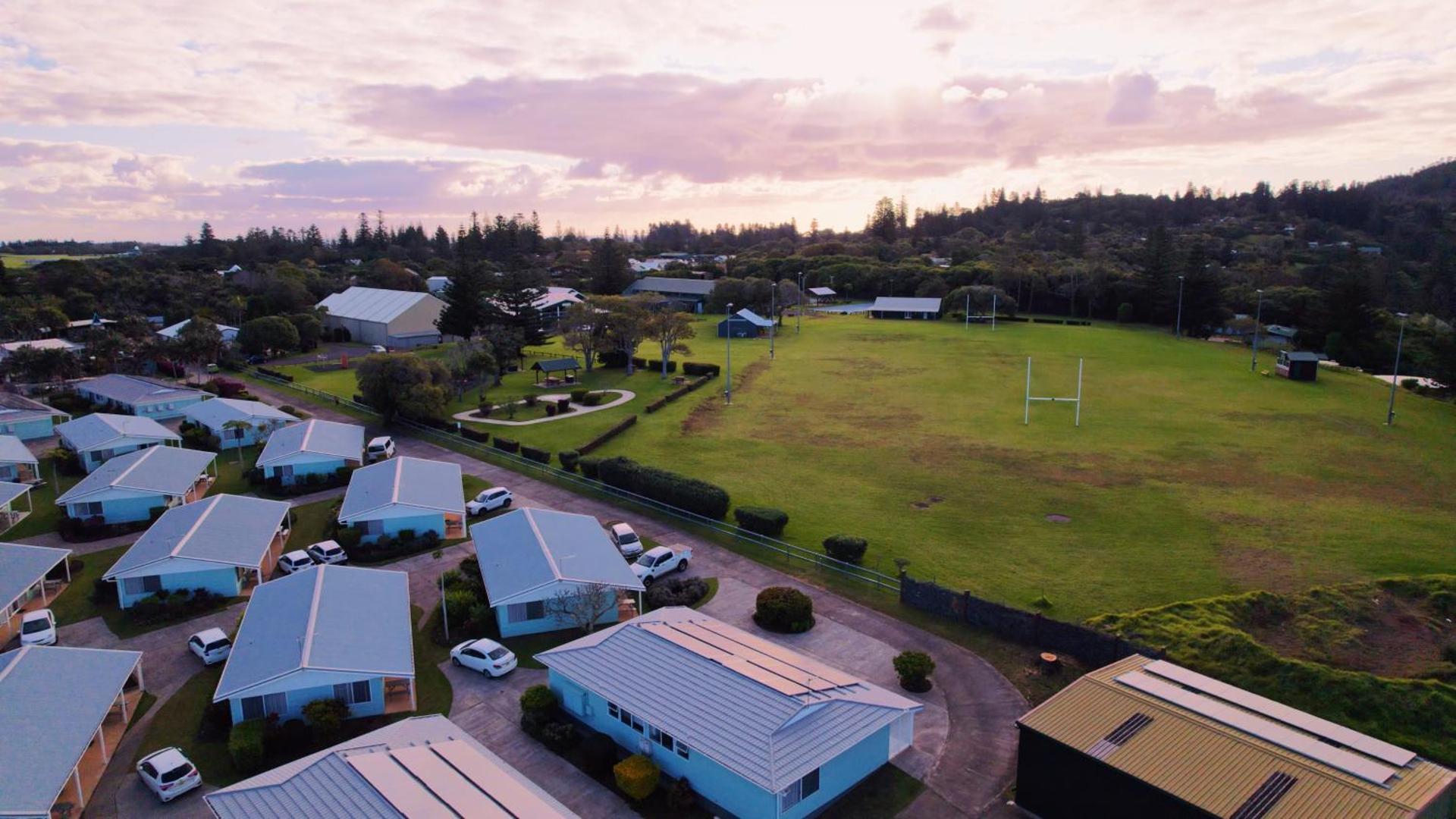 Aloha Apartments - Photo 24