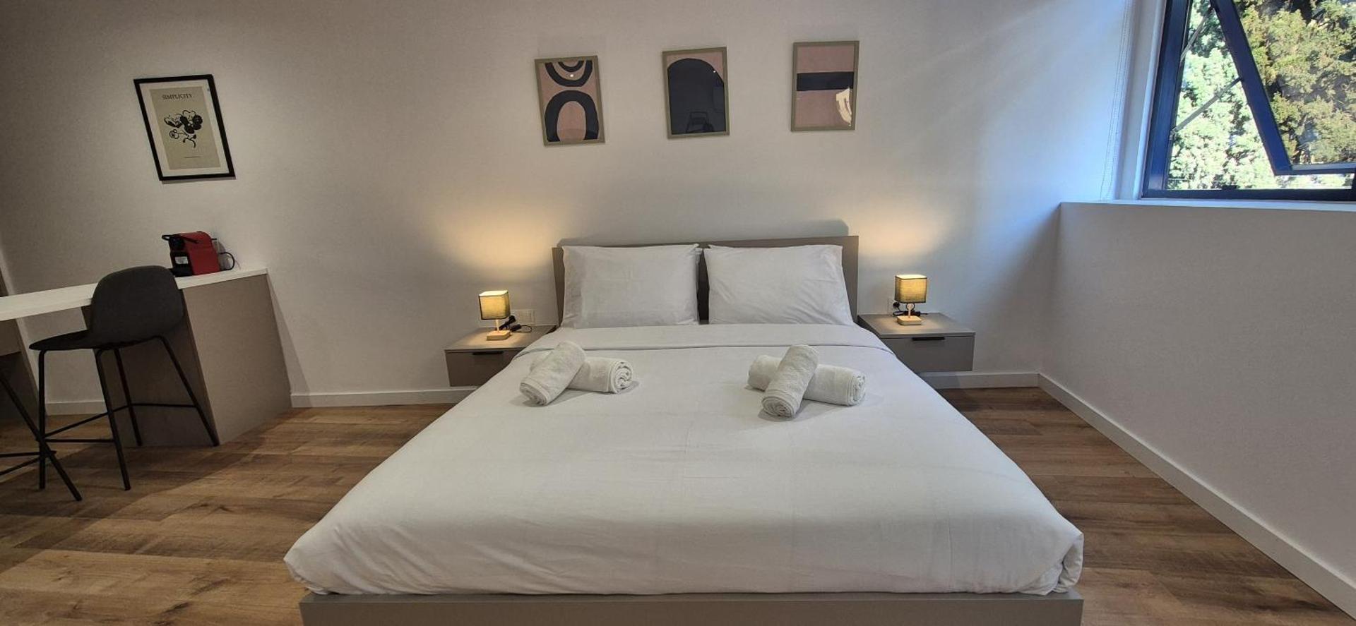 Figleaf Kypseli - Photo 54