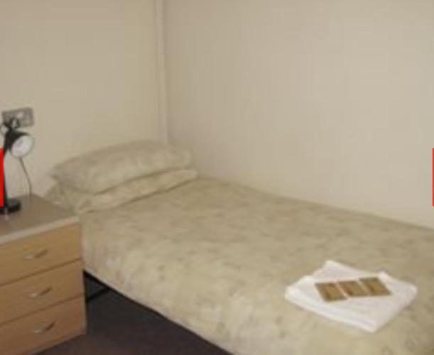 LSE Rosebery Hall - Photo 2