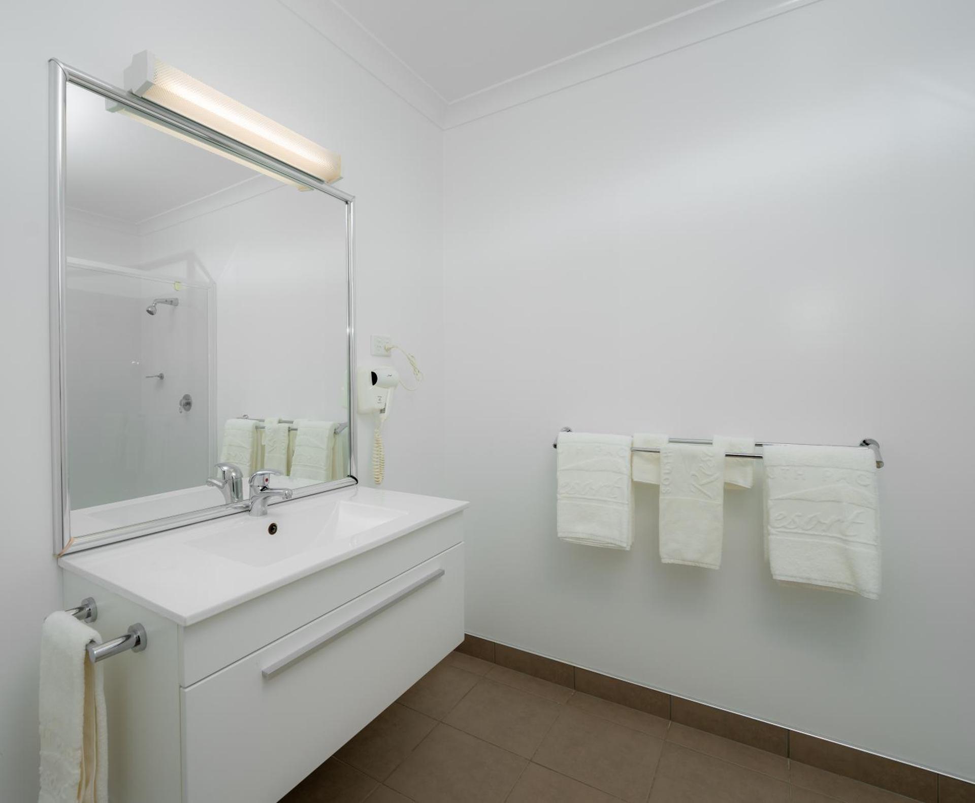 South Pacific Resort Hotel - Photo 13