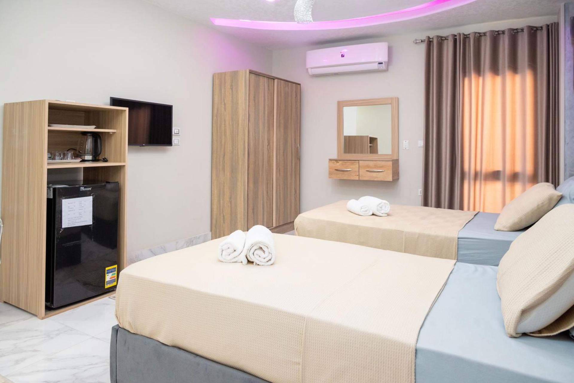 Golden Grand Museum Hotel - Photo 25