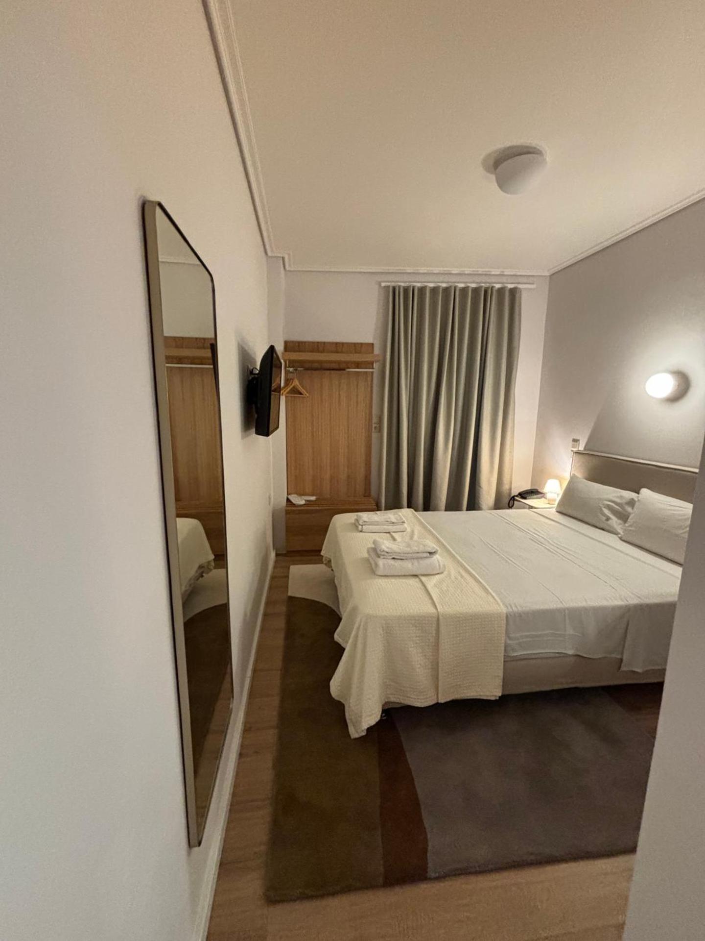 Economy Double Room - Photo 2