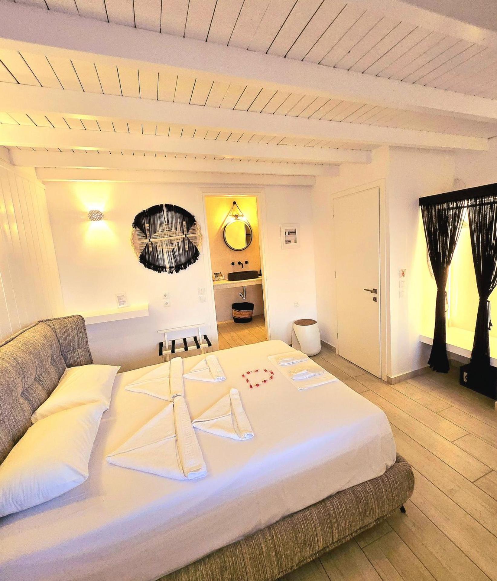 Aphrodite Boutique Hotel - Photo 33