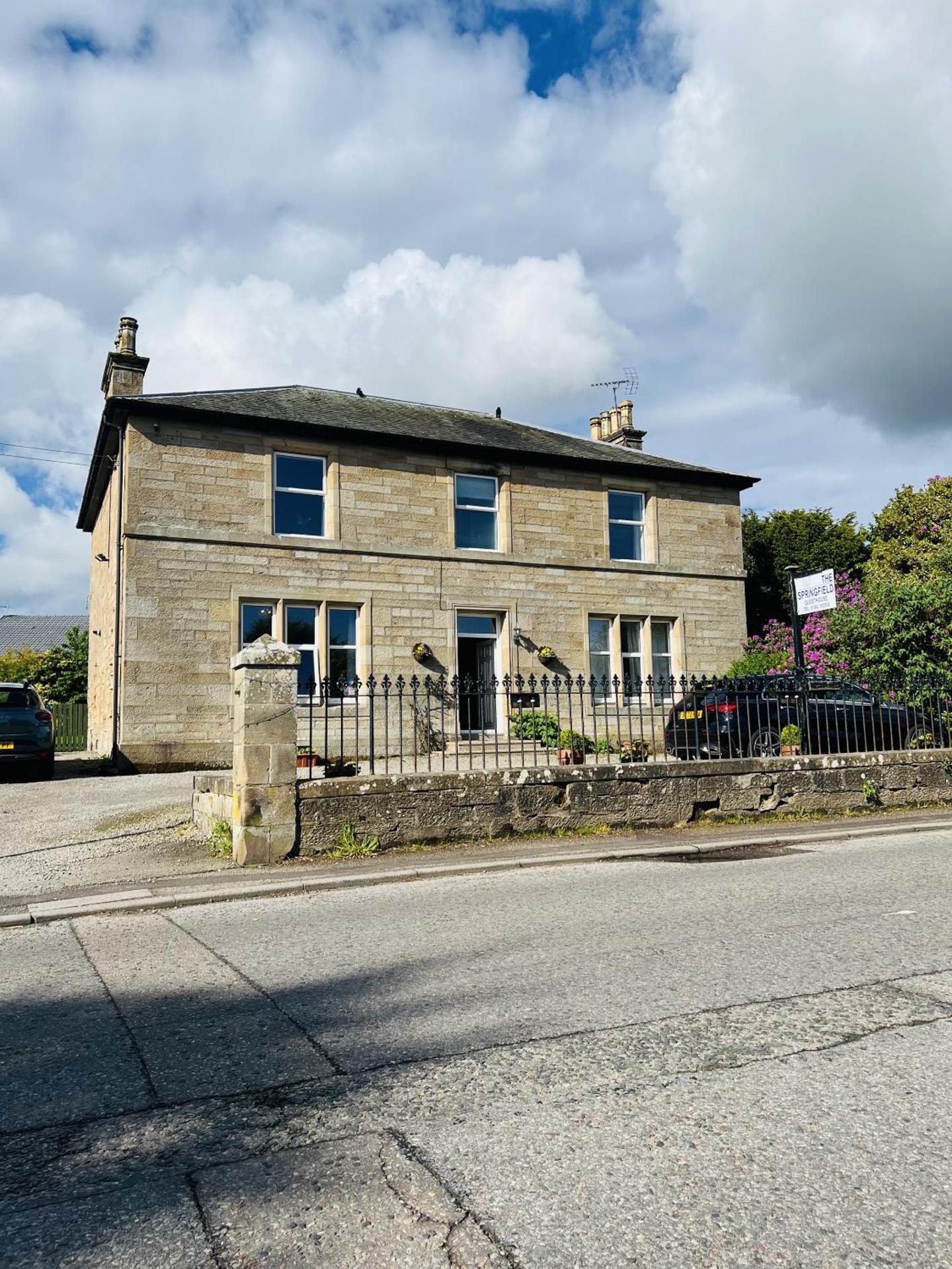 Springfield guest house - Photo 17