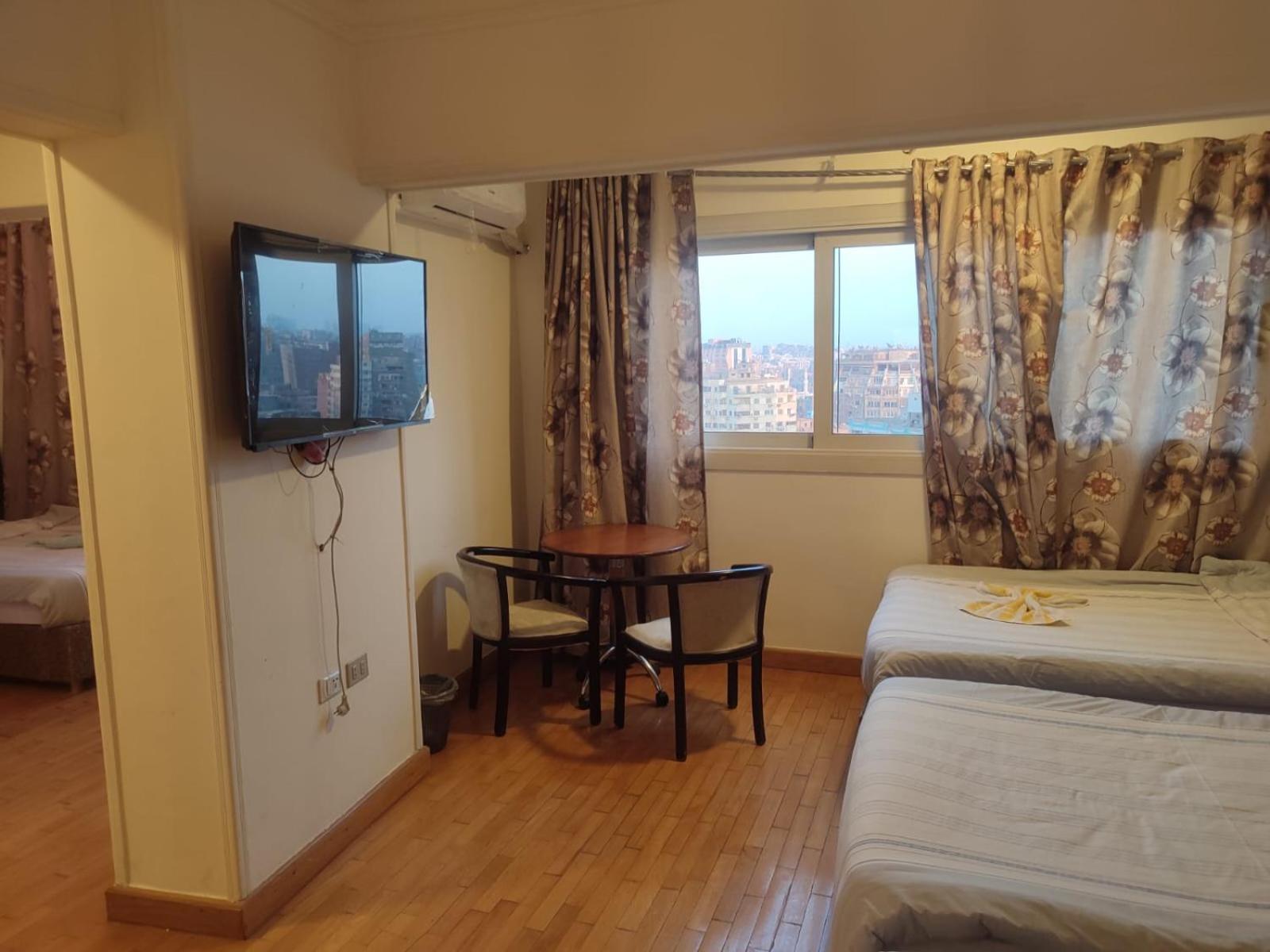 Nile sky hotel and suites - Photo 10