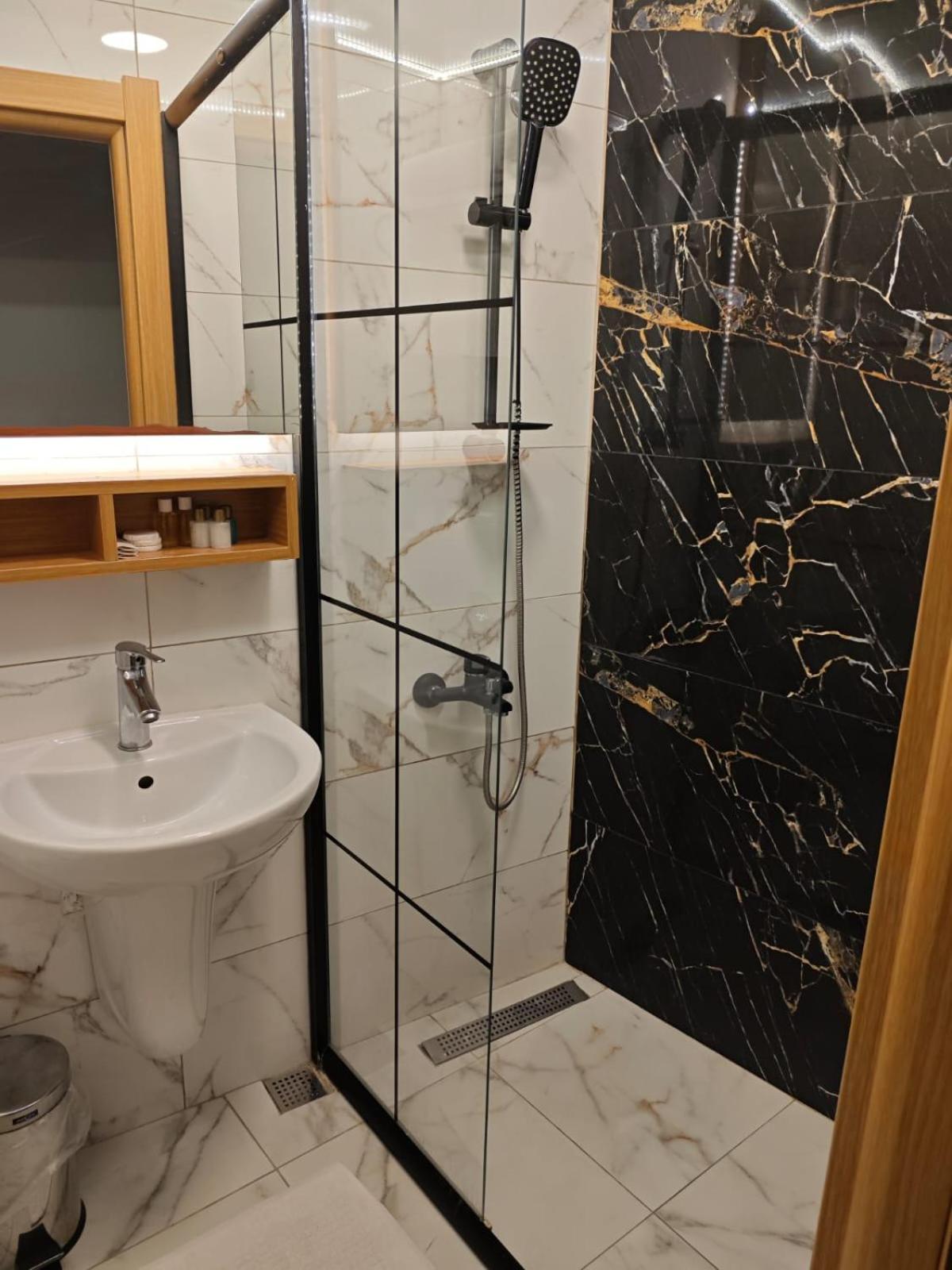 Hotel Devman - Photo 20