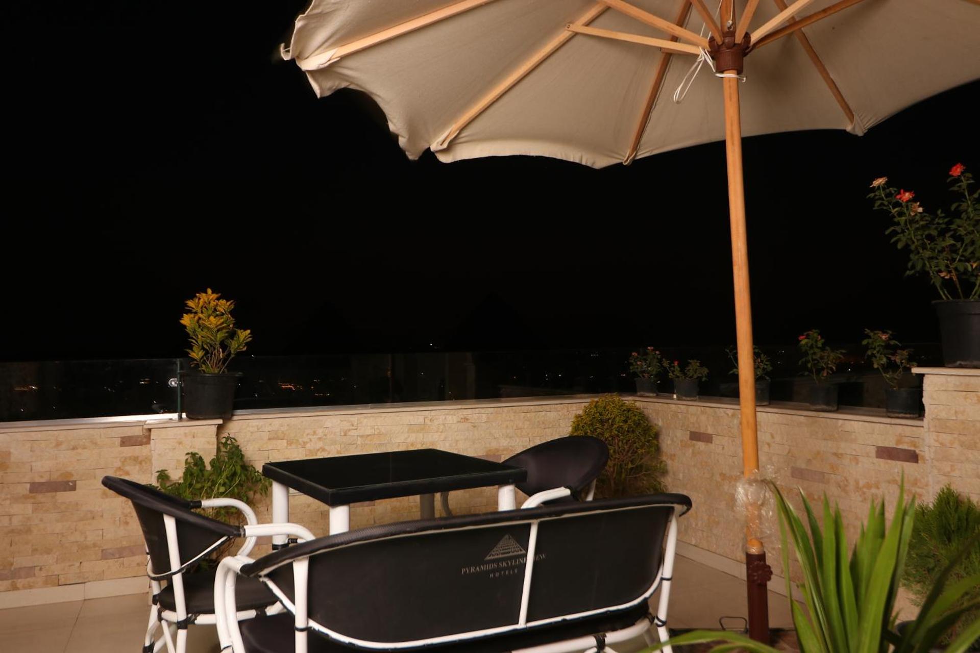 Pyramids Skyline Hotel Cairo - Photo 23