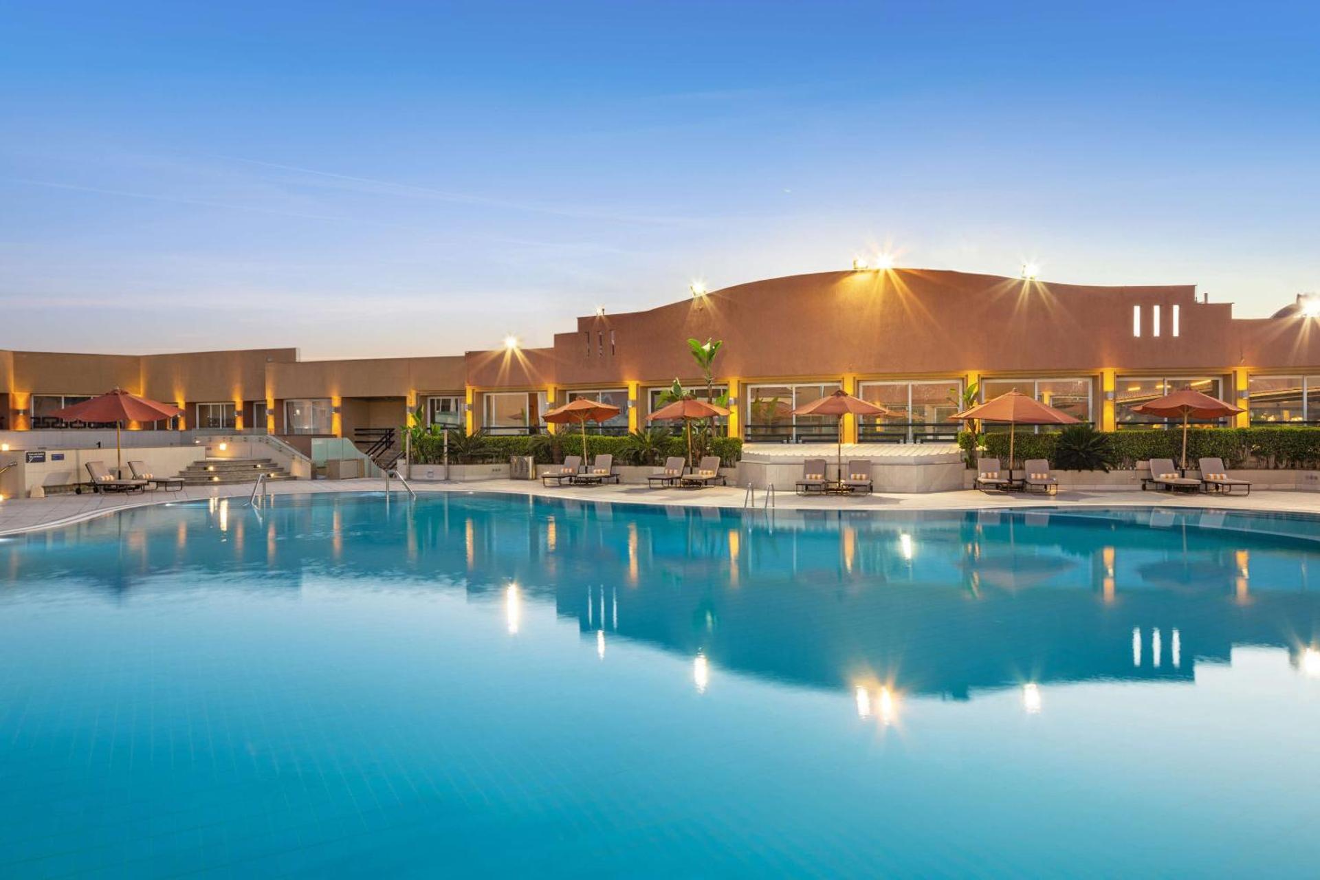 Hilton Alexandria Green Plaza - Photo 92