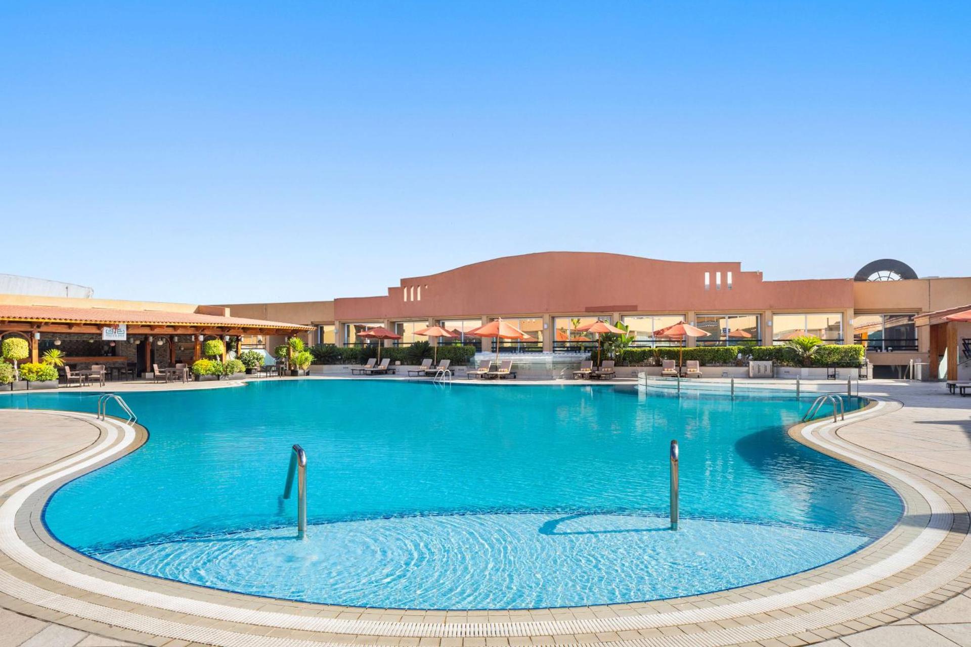 Hilton Alexandria Green Plaza - Photo 91