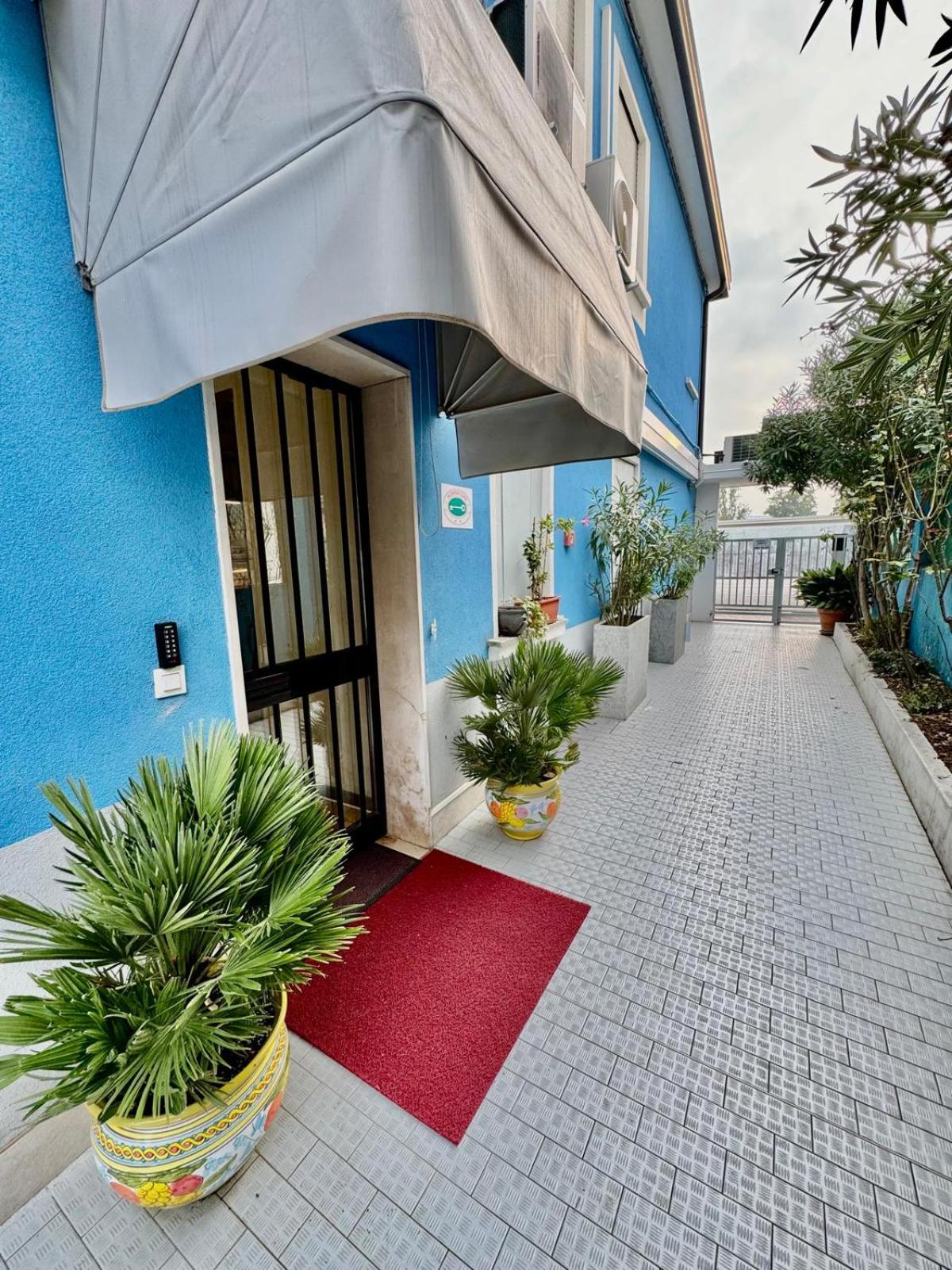 Hotel Guidi - Photo 113