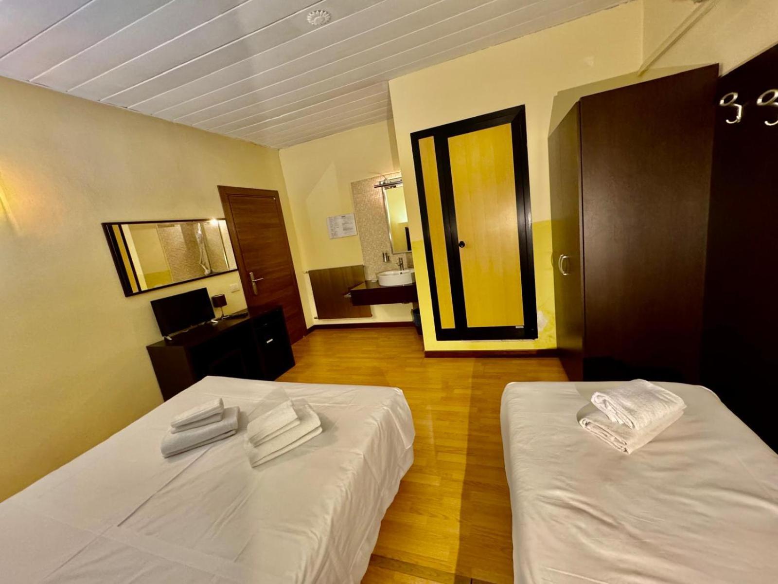 Hotel Guidi - Photo 85