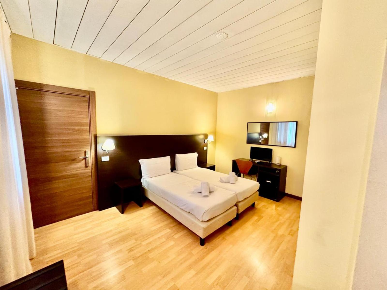 Hotel Guidi - Photo 52