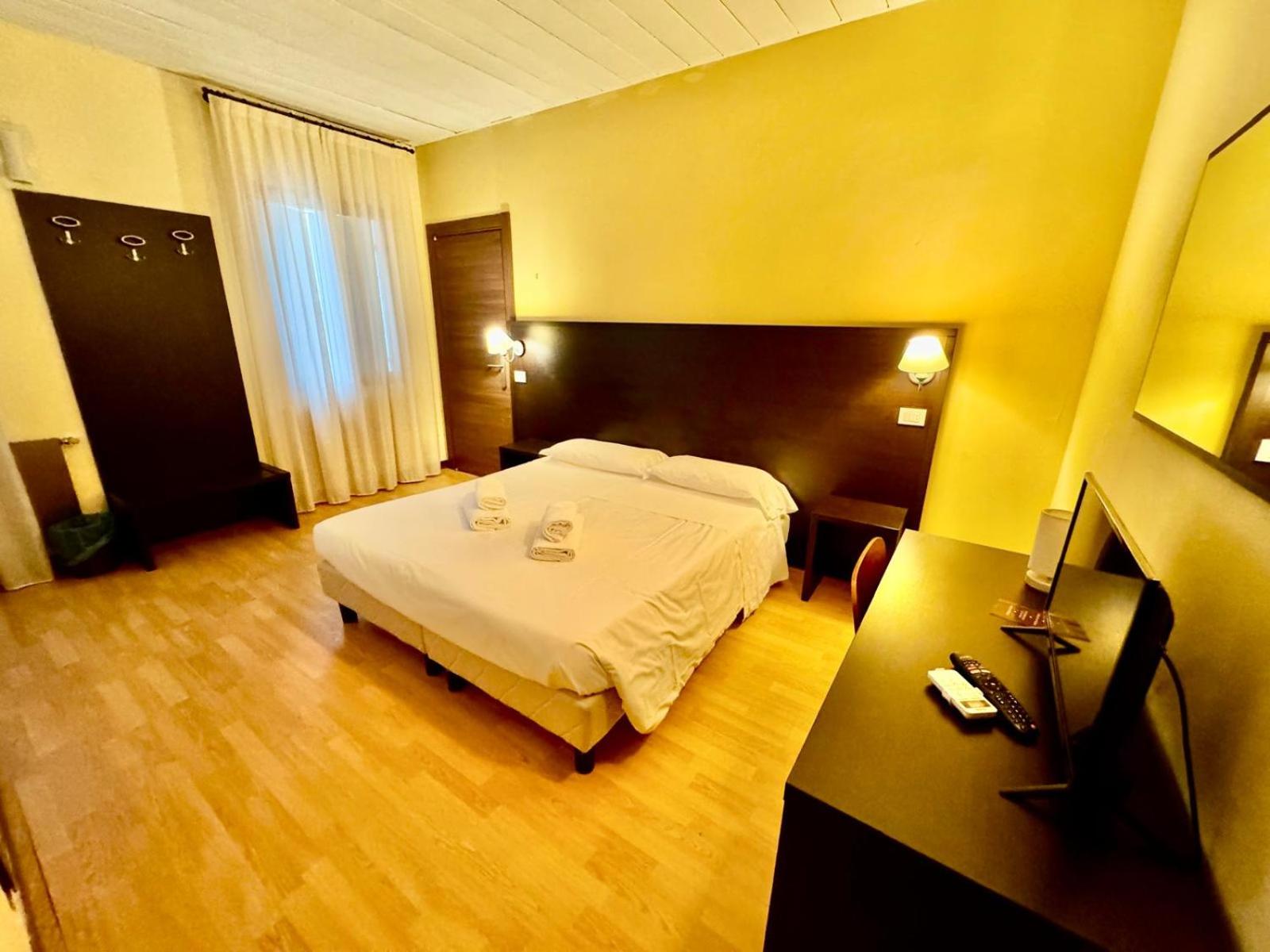 Hotel Guidi - Photo 44