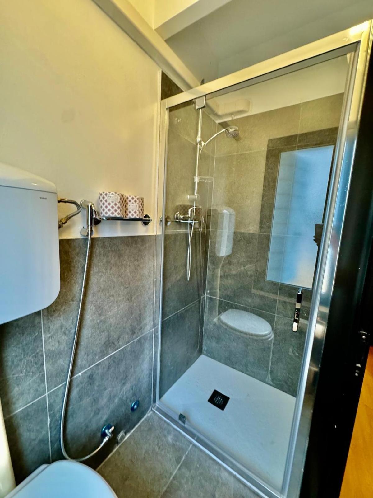 Hotel Guidi - Photo 55