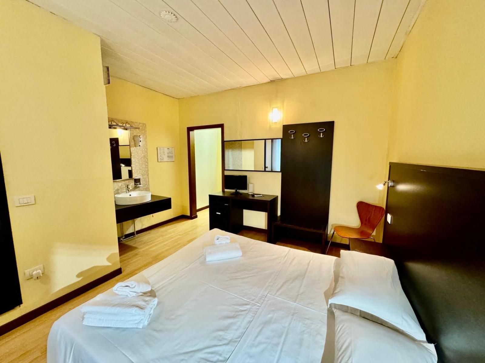 Hotel Guidi - Photo 43