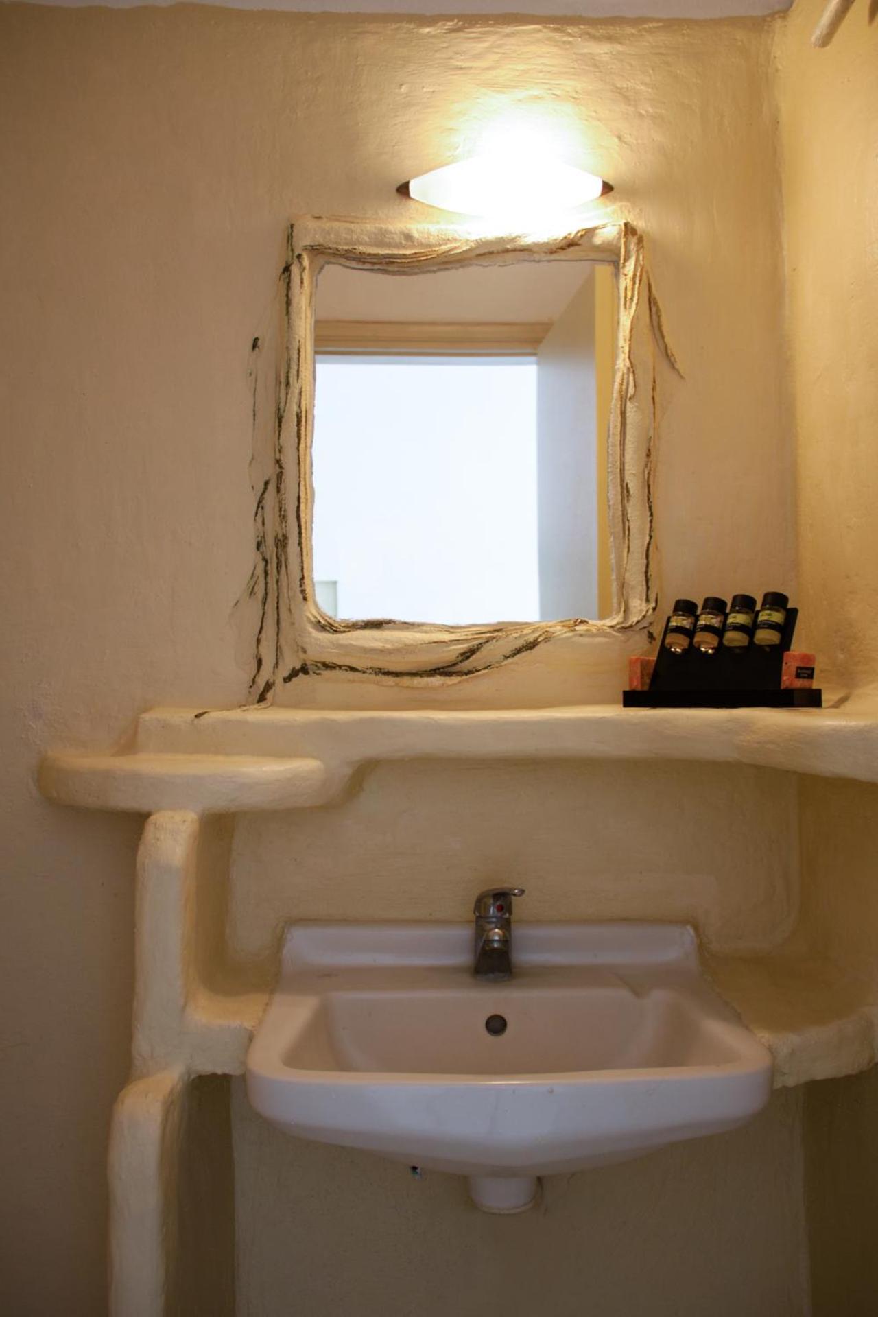 Parasporos Village - Photo 56