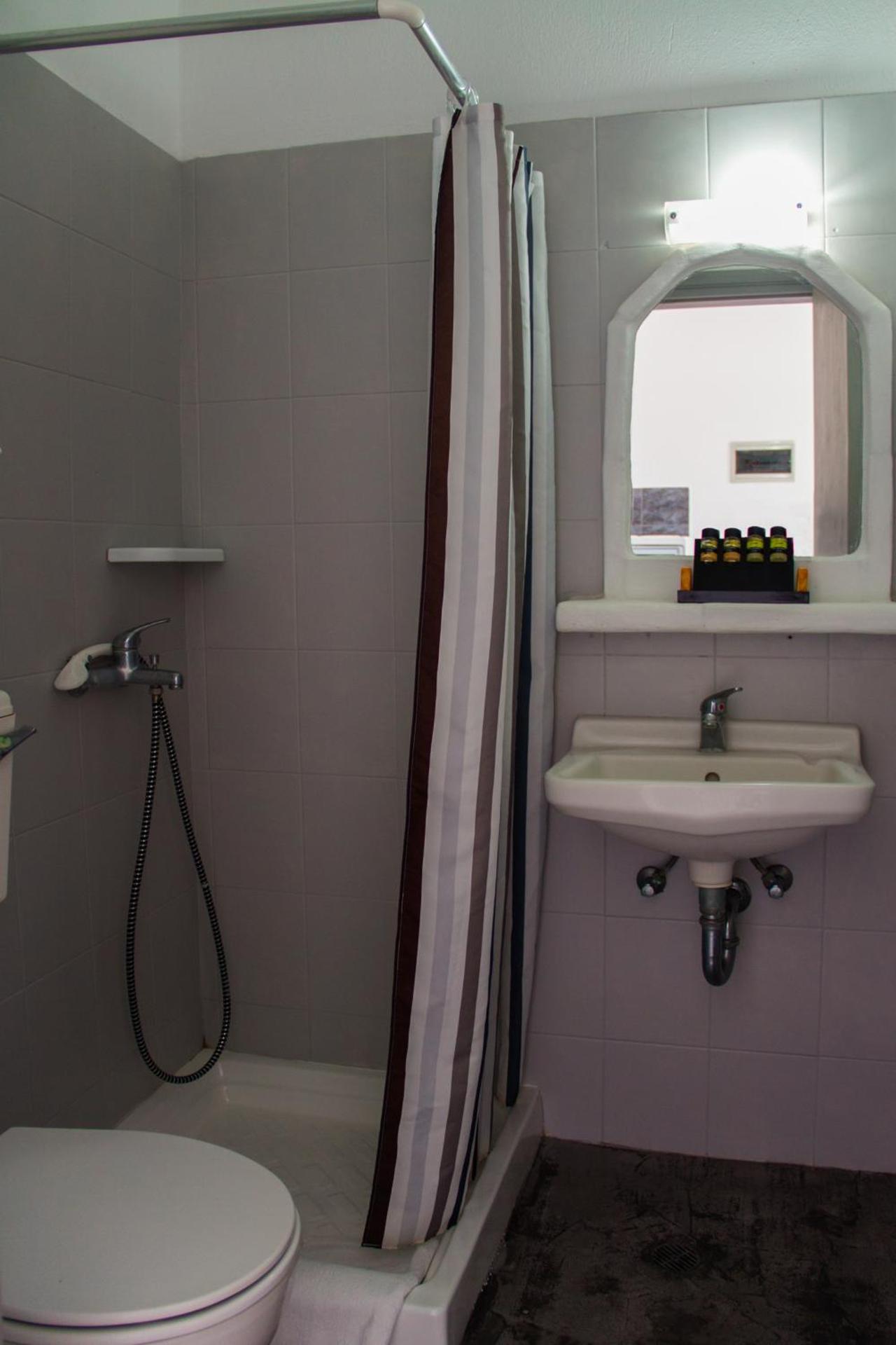 Parasporos Village - Photo 55