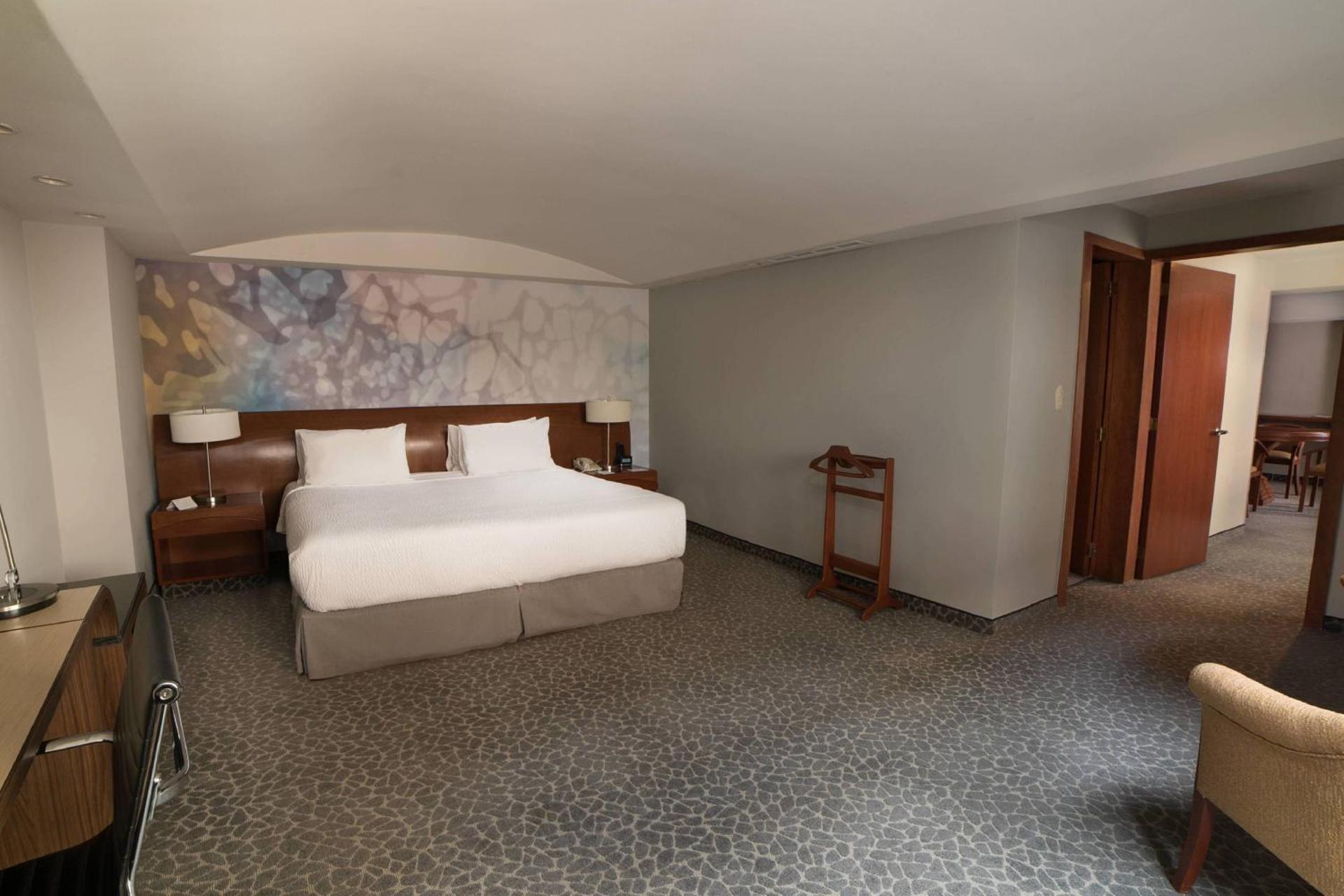 Courtyard by Marriott Mexico City Revolucion - Photo 44