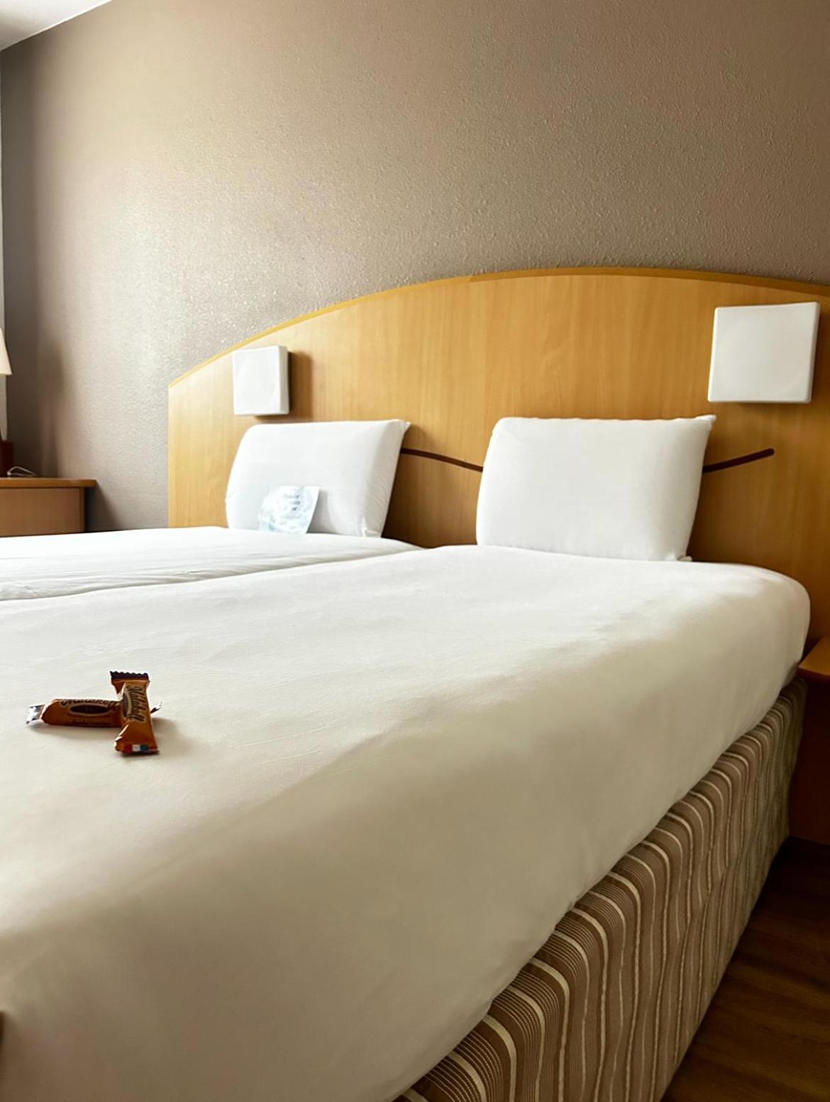 Kyriad Hotel Montpellier Centre Antigone - Photo 2