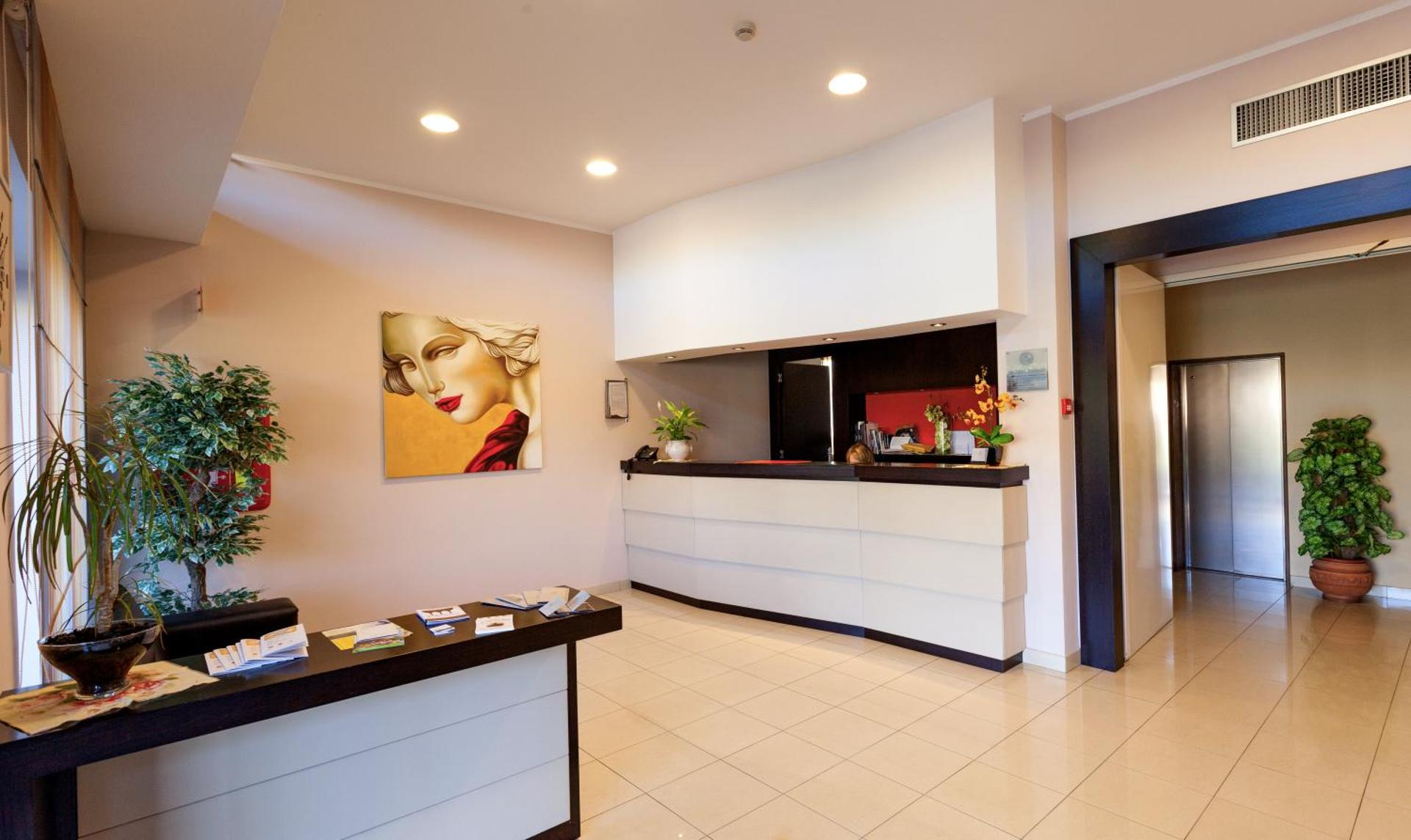 Hotel Cavour - Photo 19