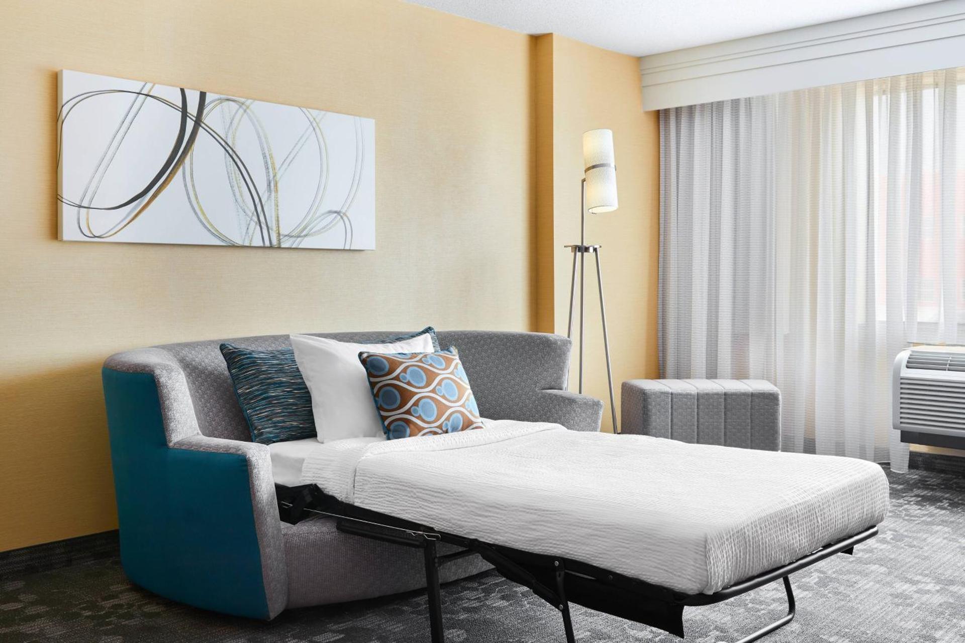 Courtyard by Marriott Newark Downtown - Photo 29