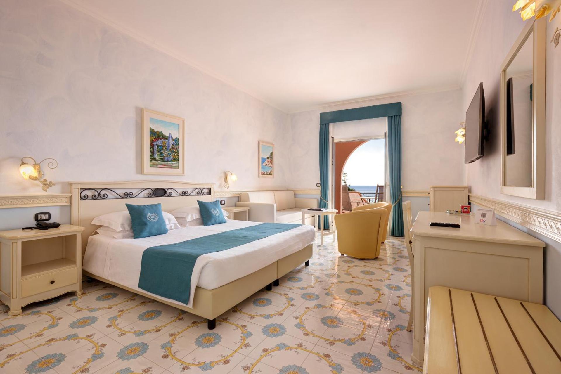 Hotel Hermitage - Photo 2