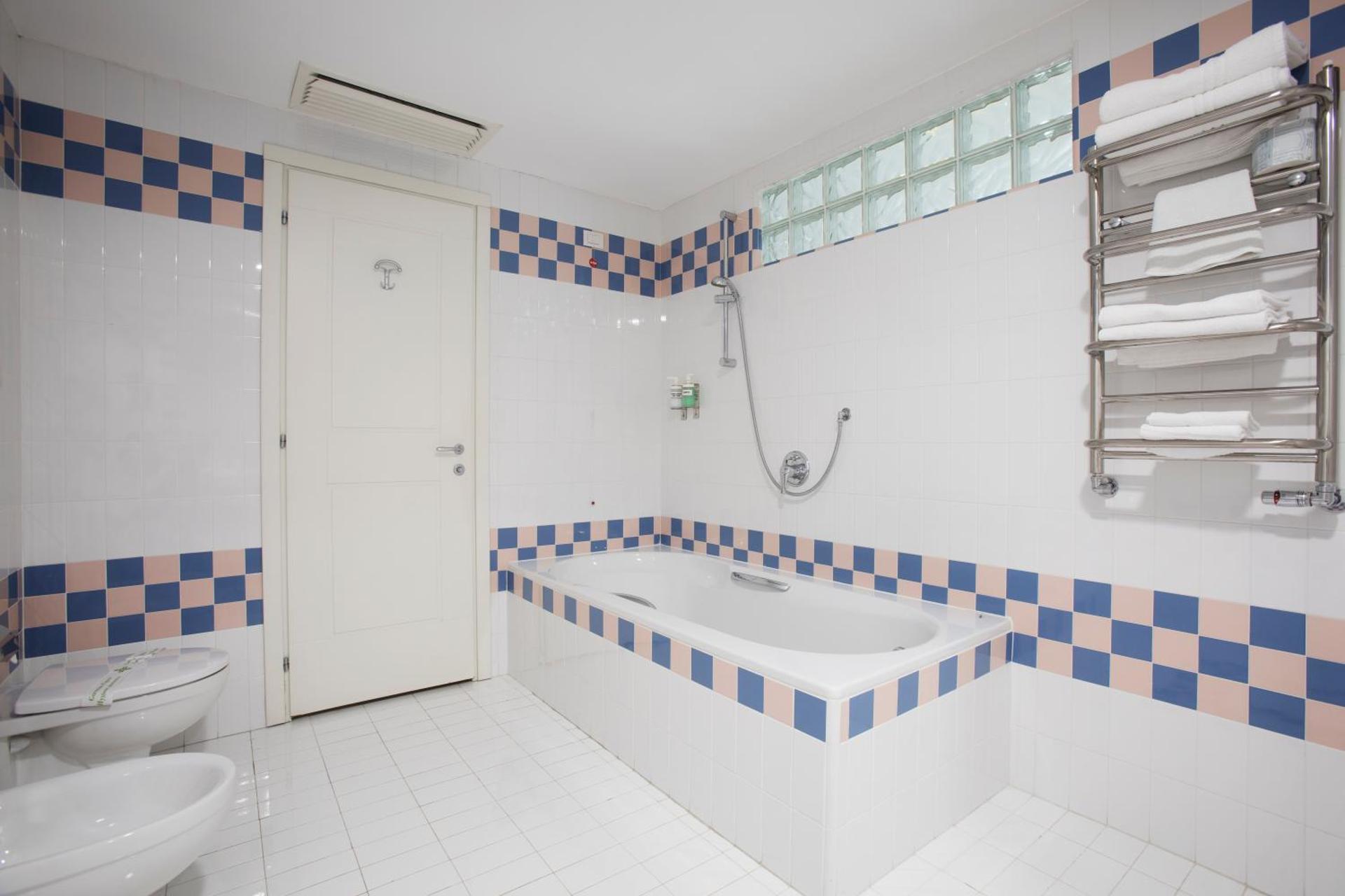 Grand Hotel Salerno - Photo 19