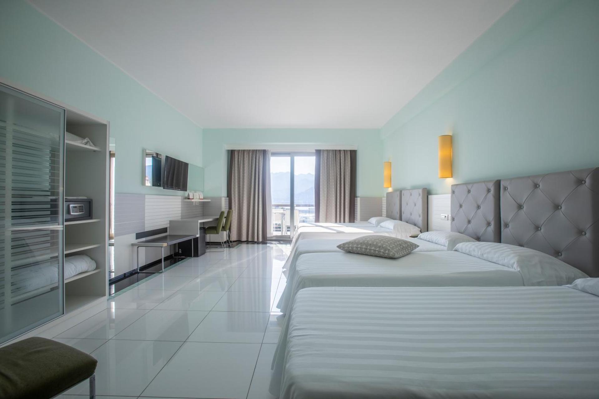 Grand Hotel Salerno - Photo 40