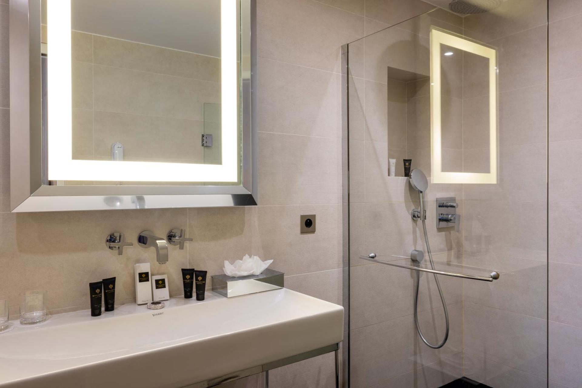 Hôtel De Castiglione - Photo 31