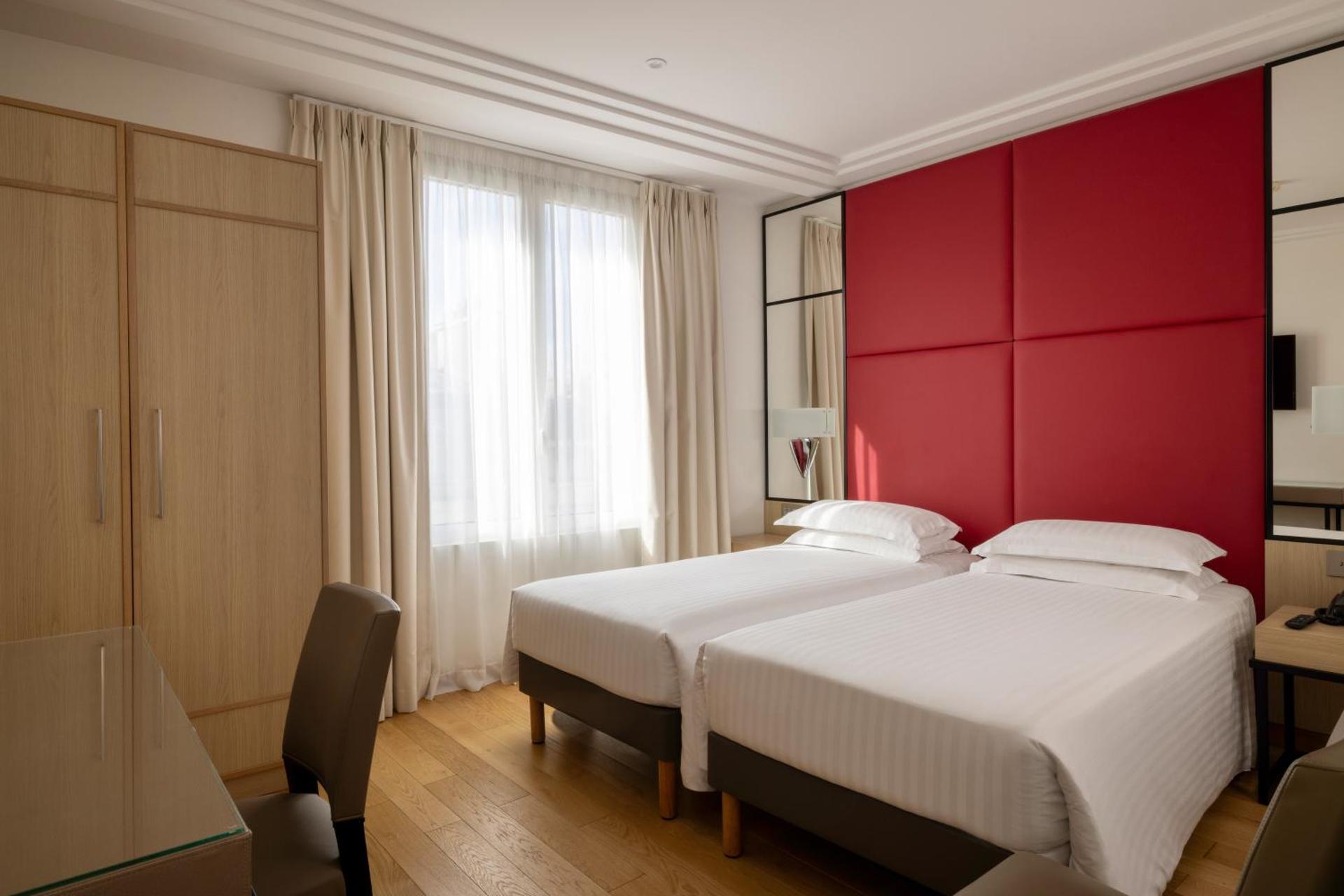 Hôtel De Castiglione - Photo 33