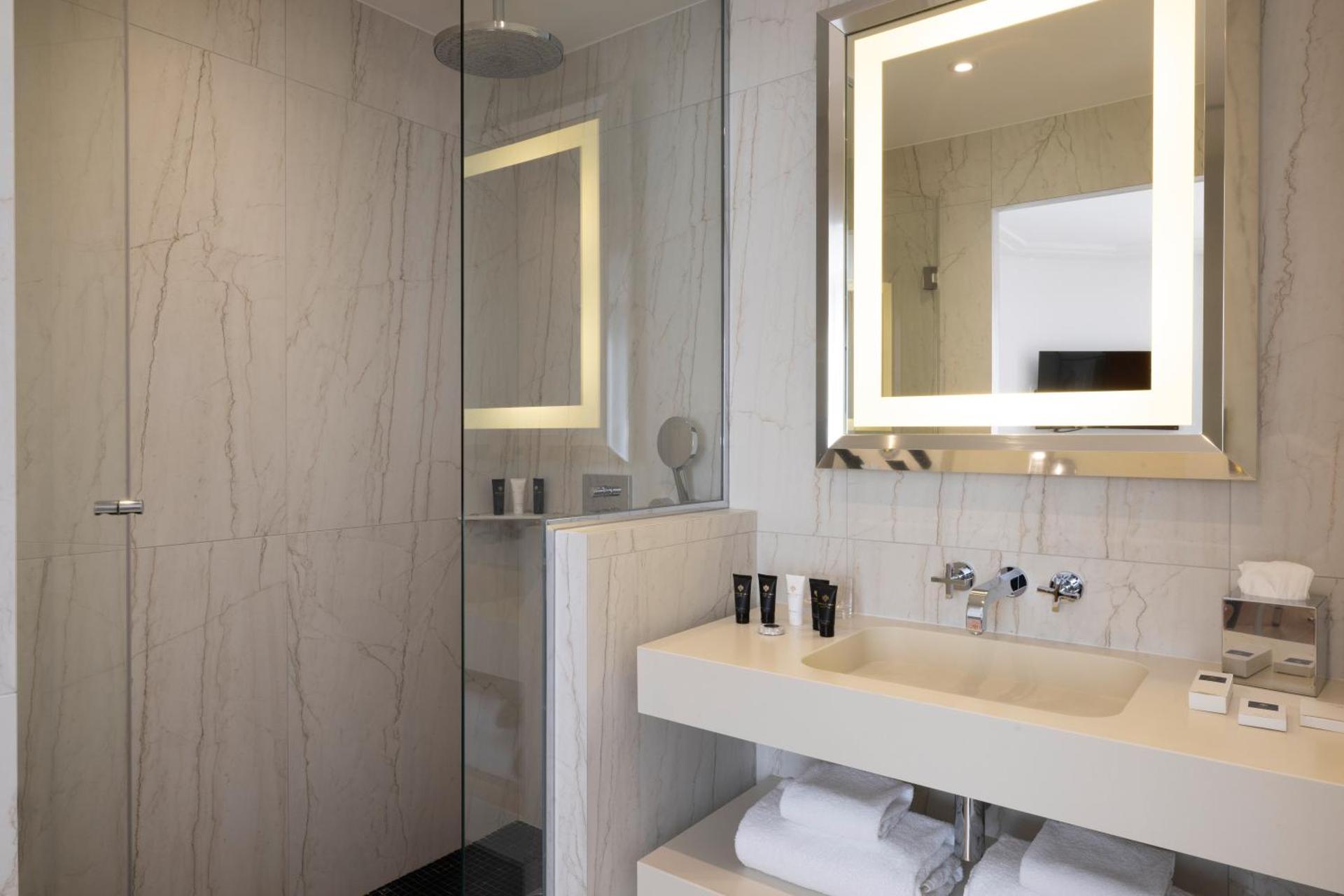 Hôtel De Castiglione - Photo 38