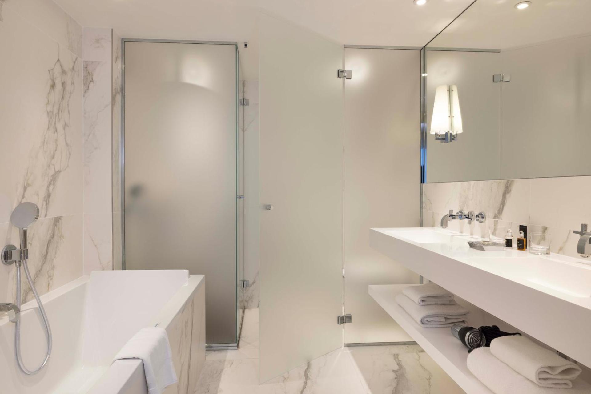 Hôtel De Castiglione - Photo 3