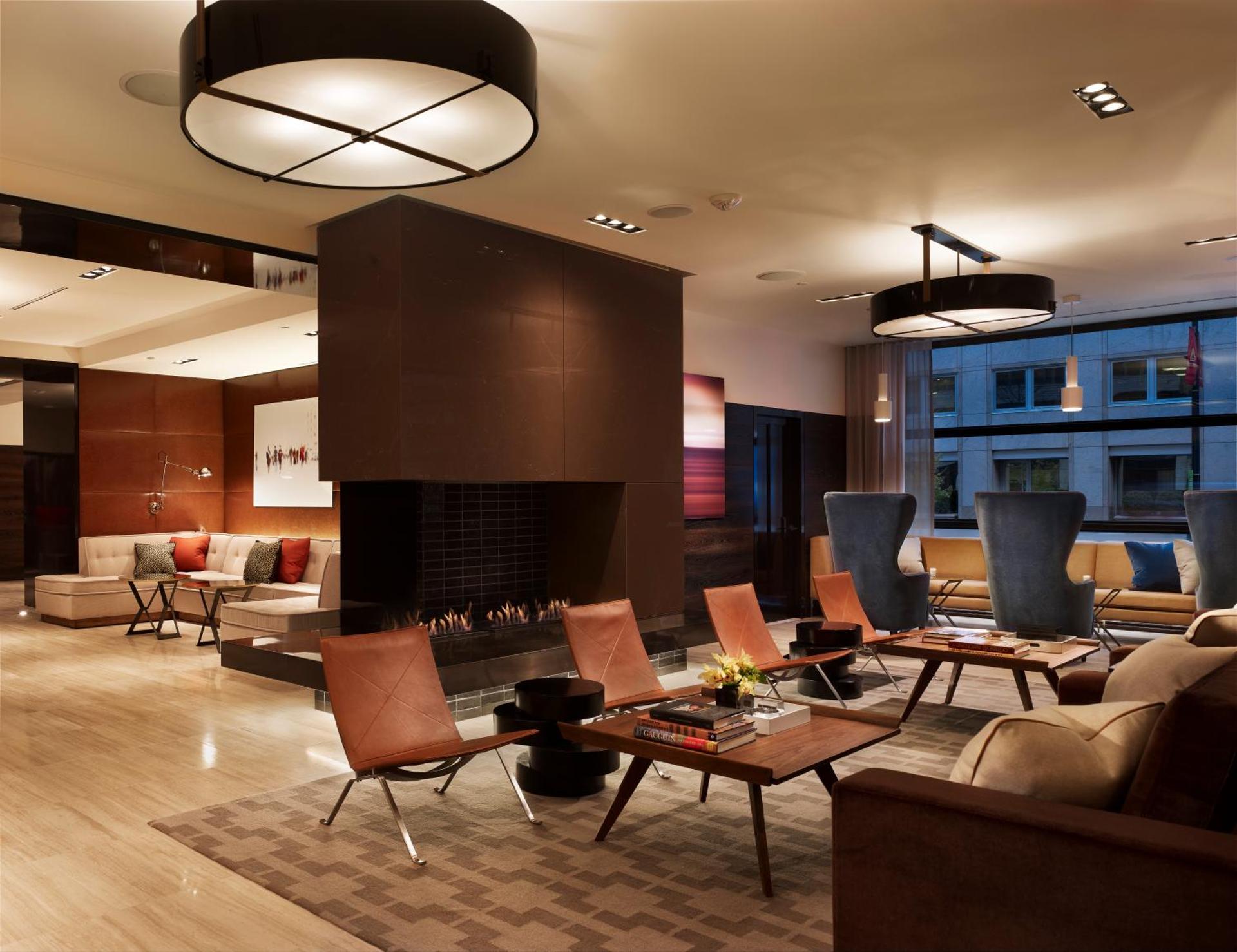 AKA White House - Photo 12