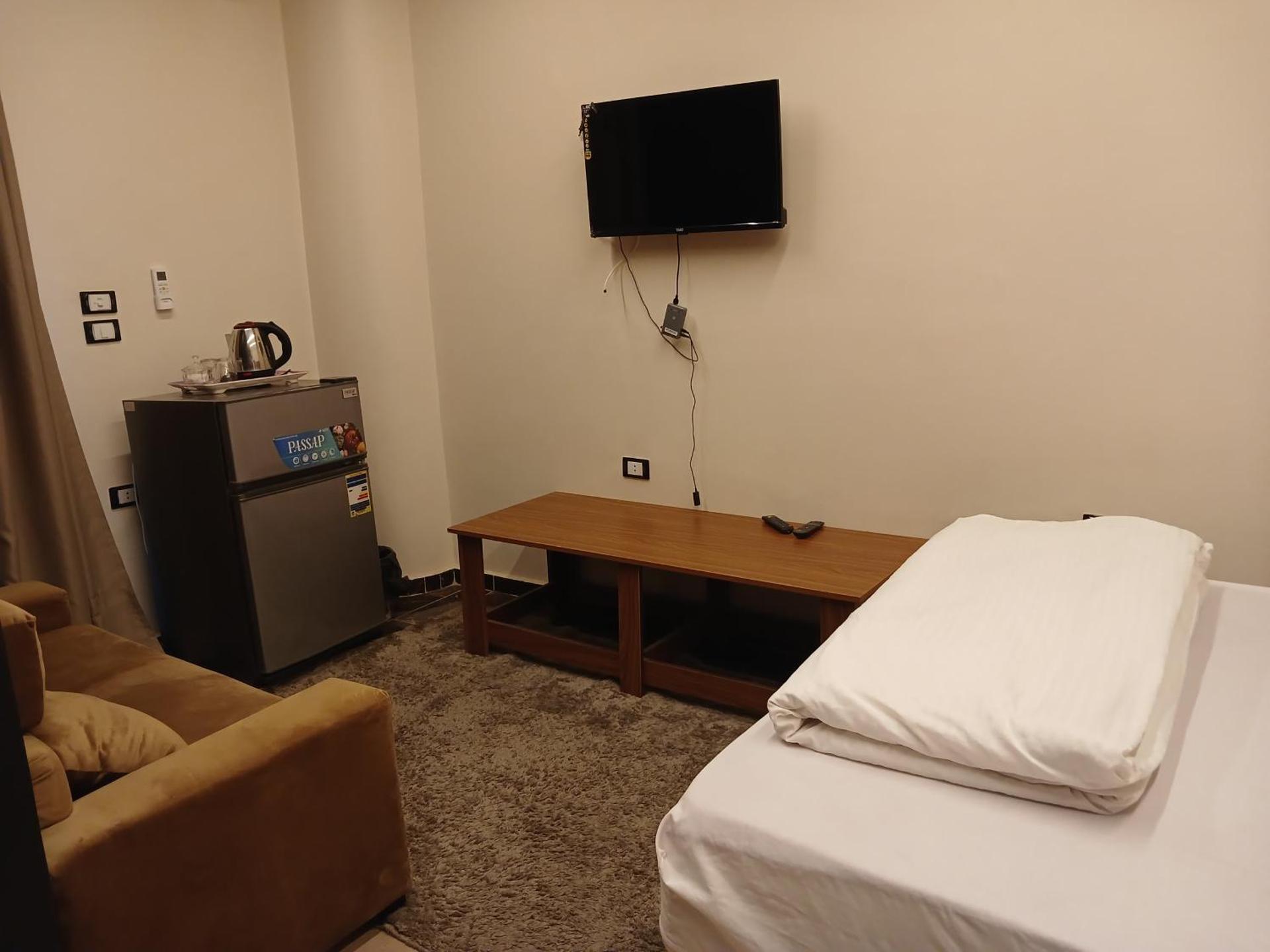 Karma pyramids view inn - Photo 40