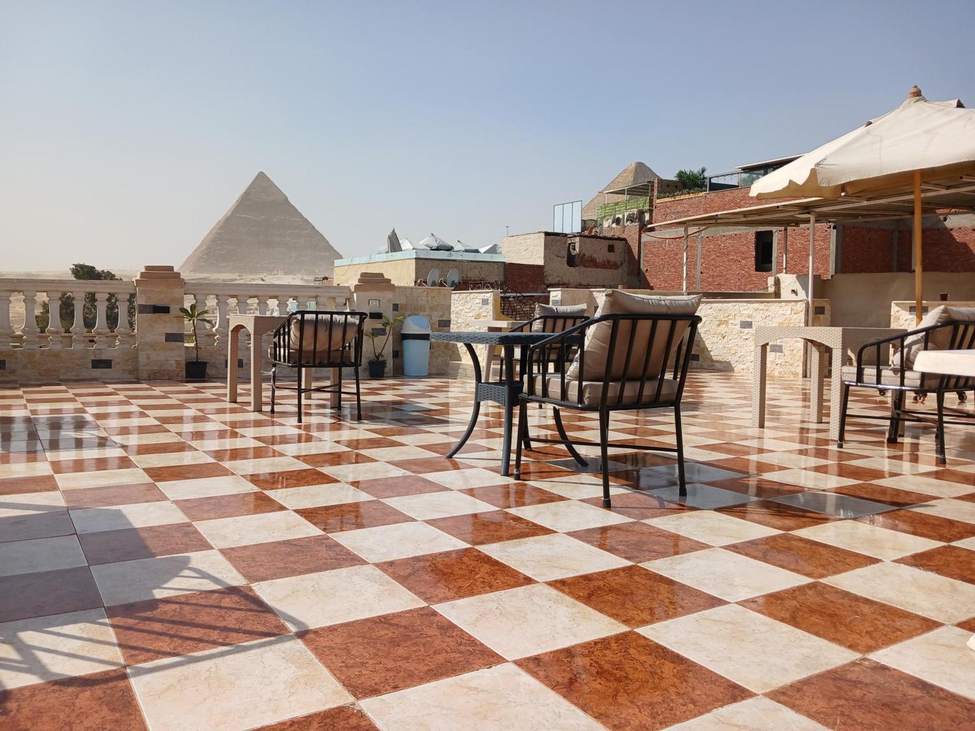 Karma pyramids view inn - Photo 3