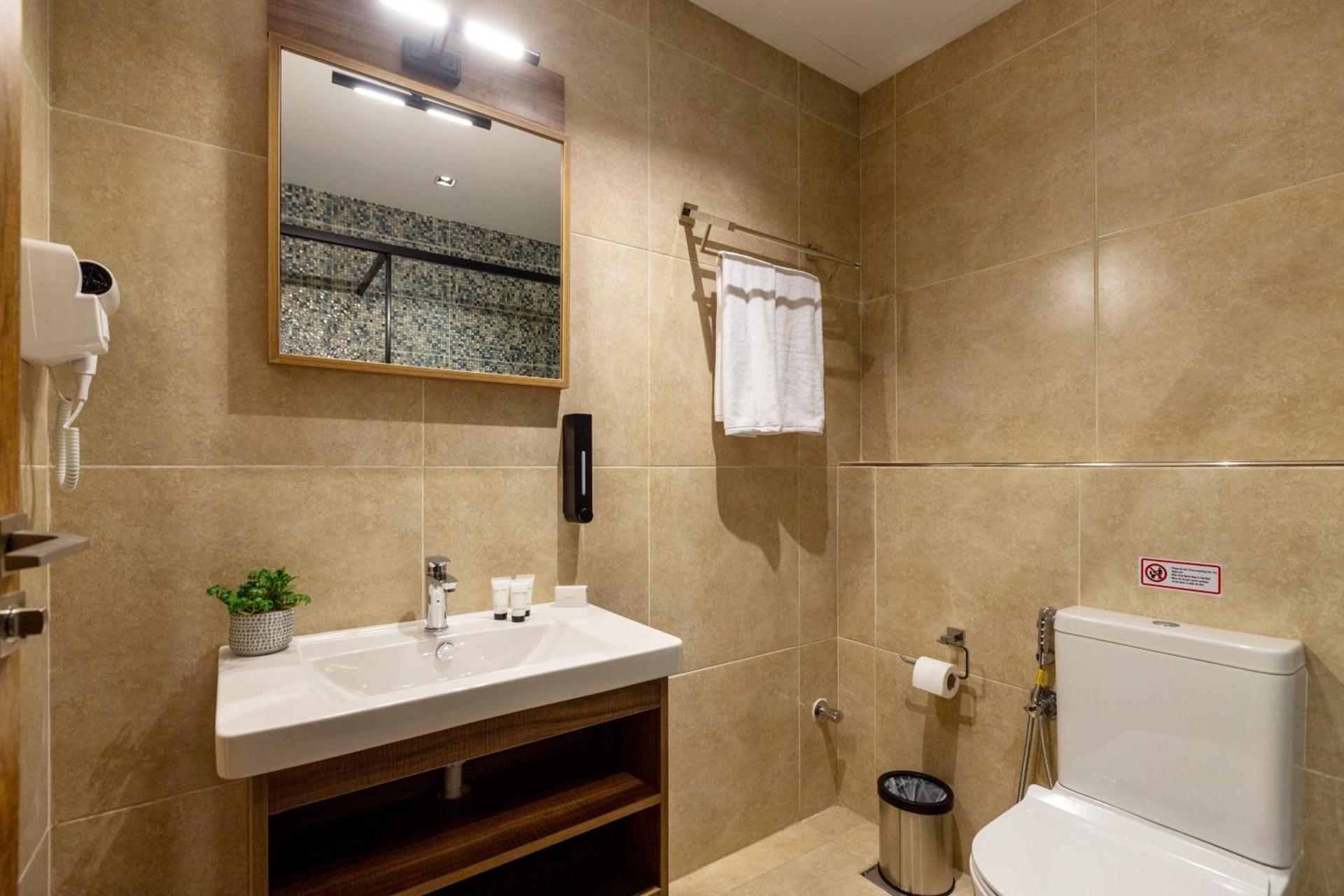 Mazar Pyramids Hotel - Photo 16