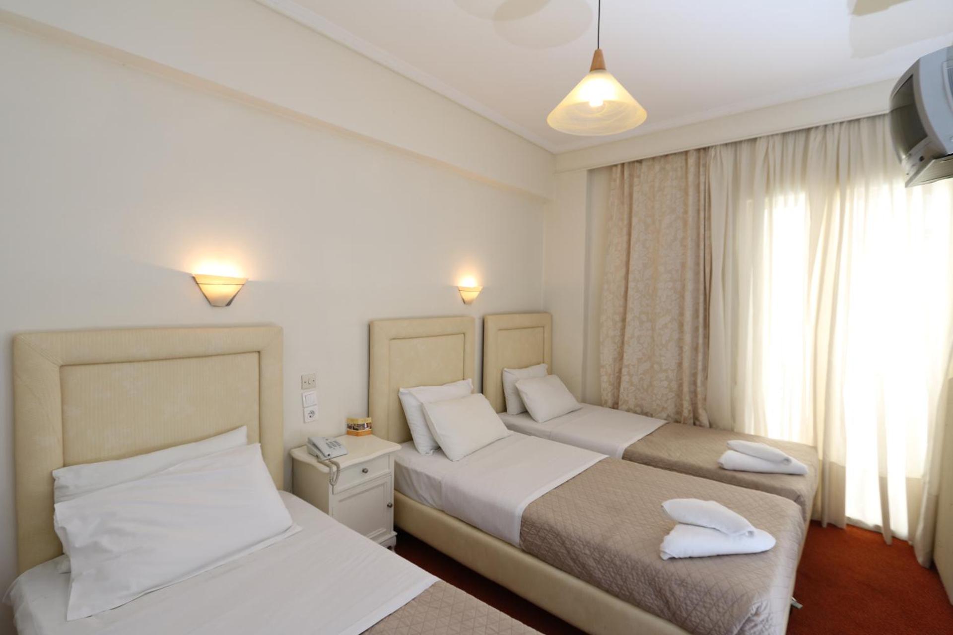 Triple Room - Photo 2