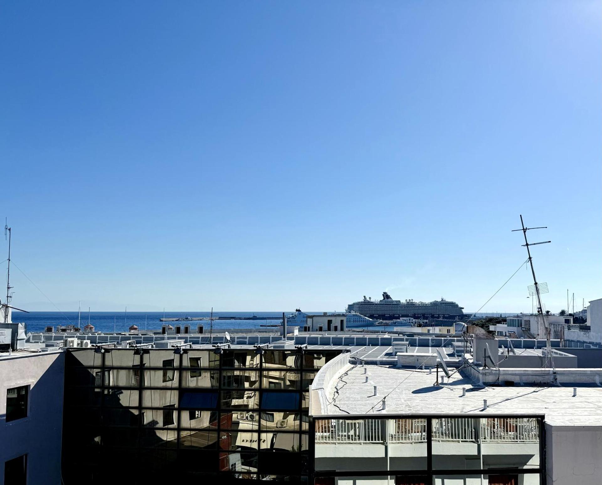 Savoy City Hotel - Photo 34