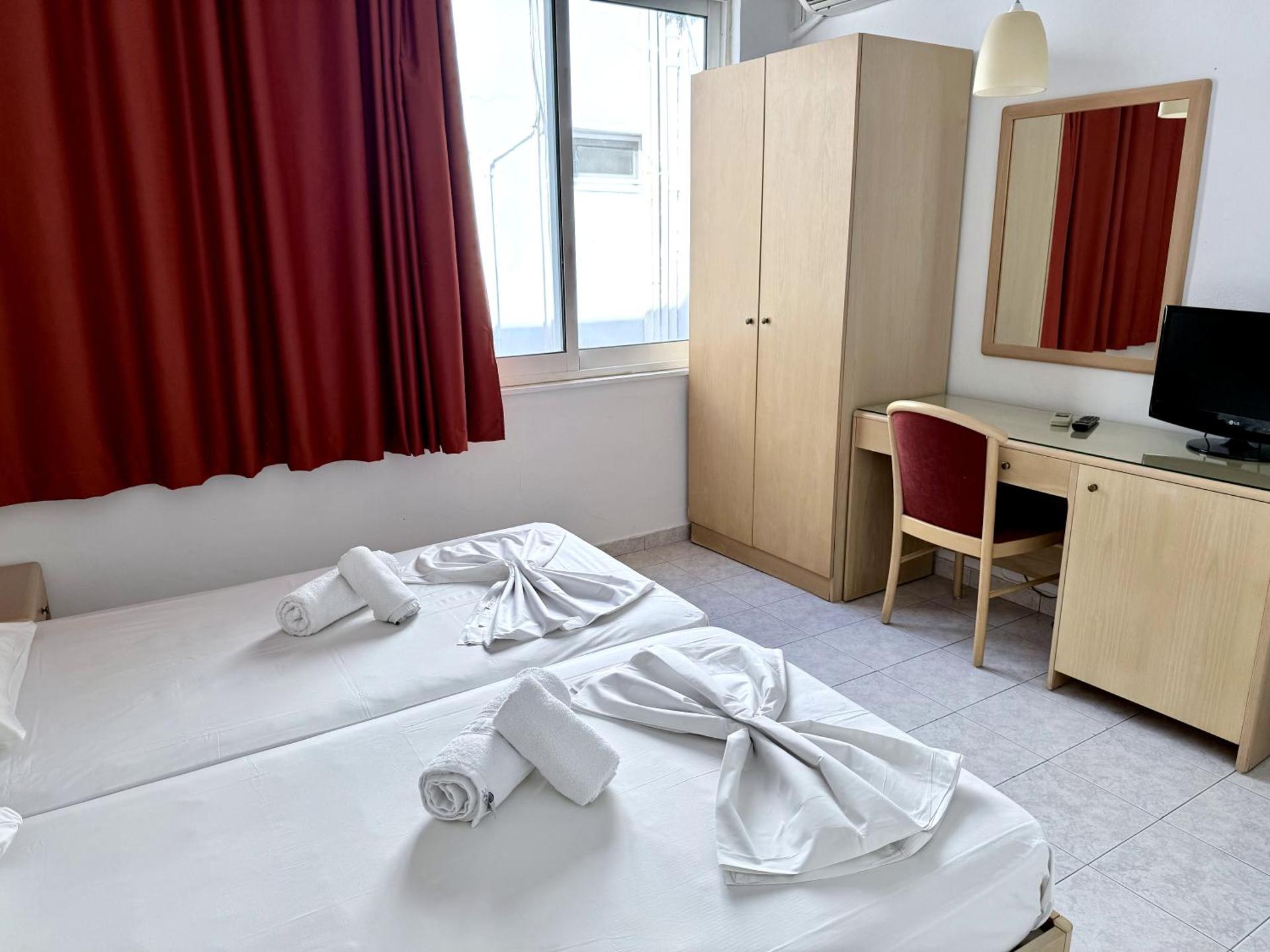 Savoy City Hotel - Photo 96