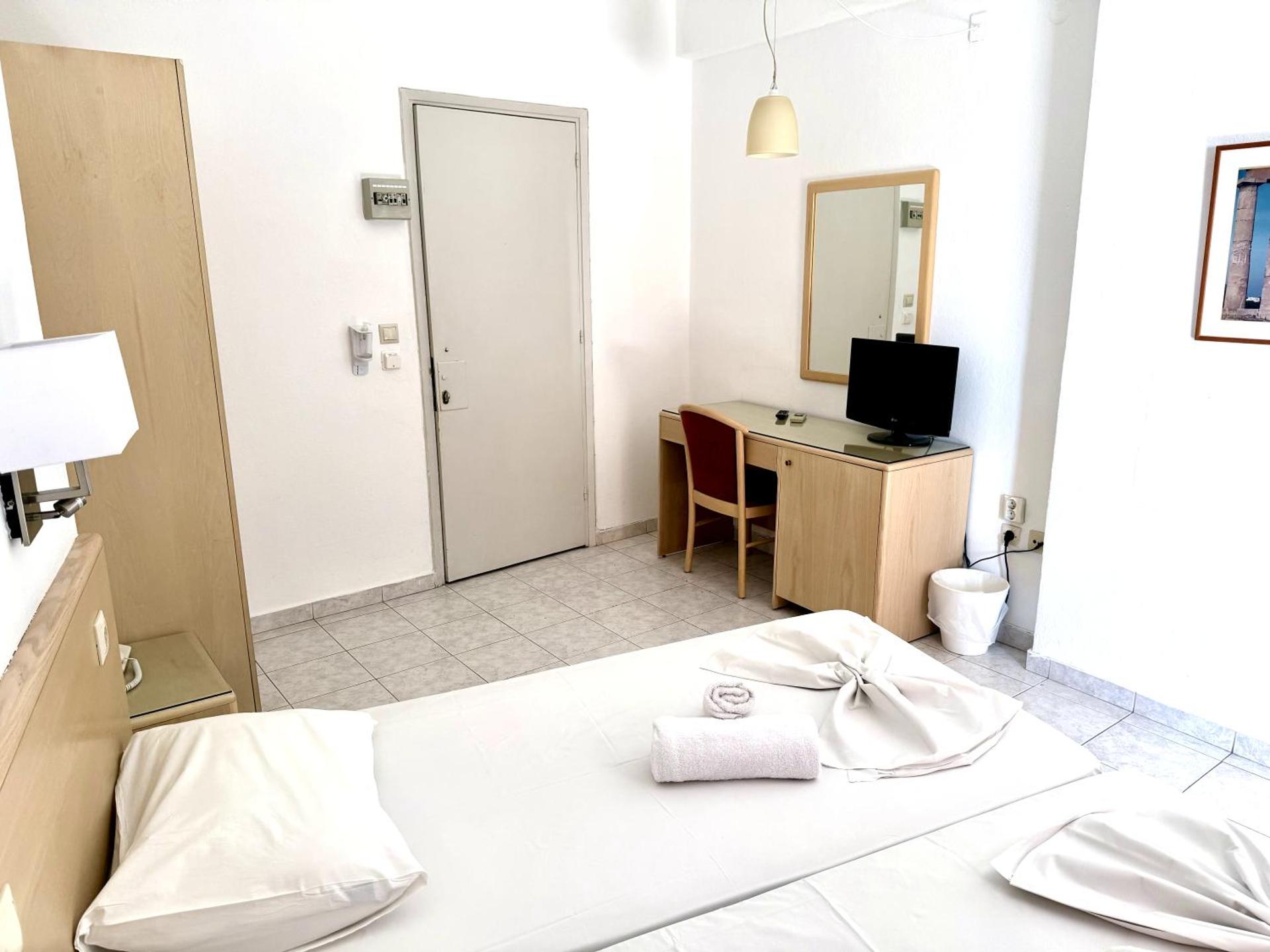 Savoy City Hotel - Photo 85