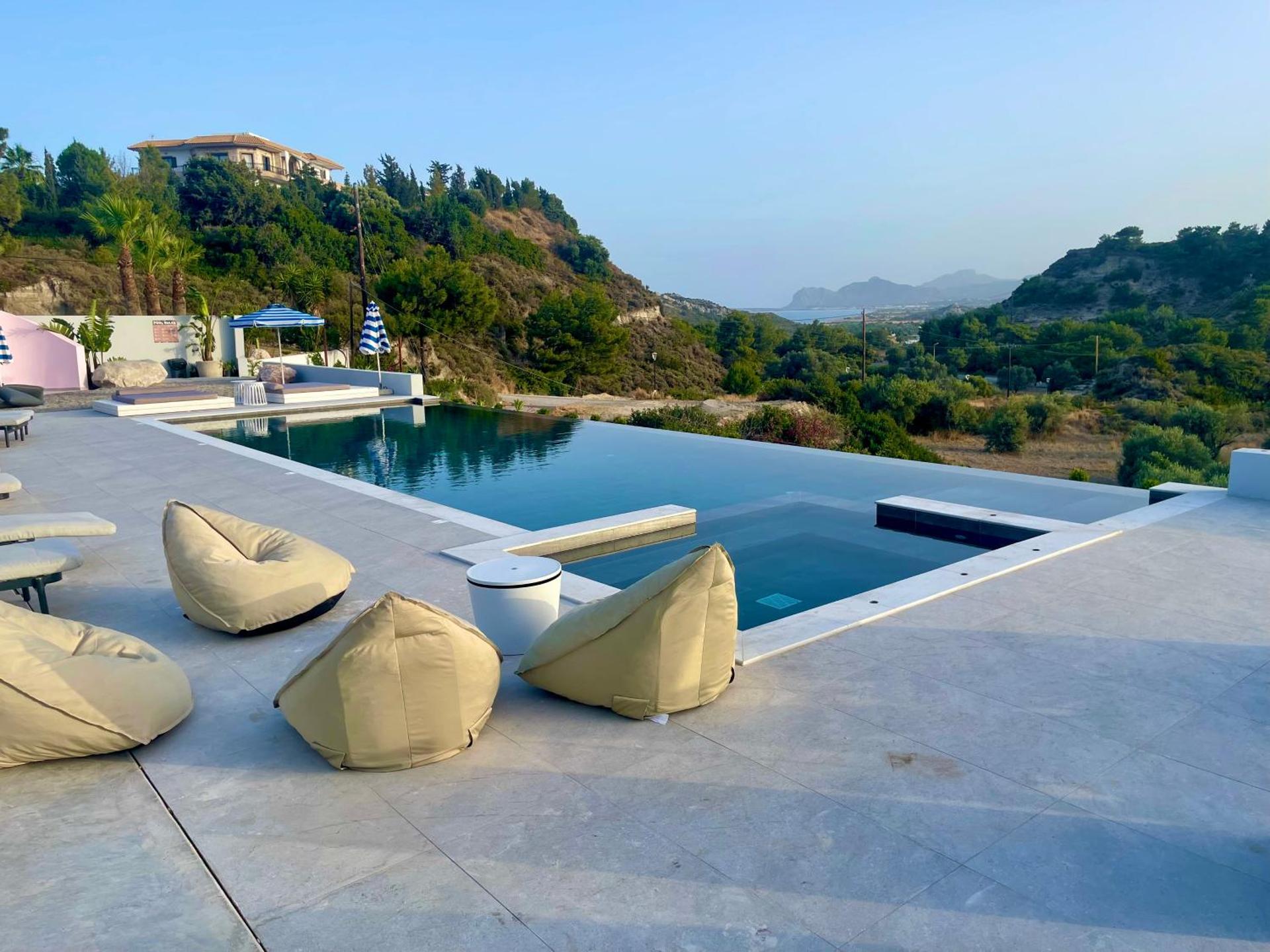 Ano Kampos Hotel - Photo 29