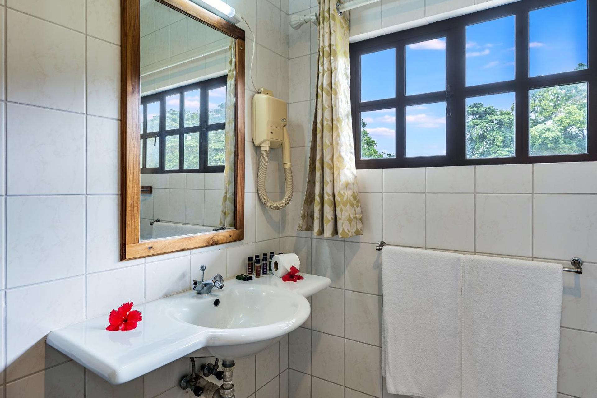 La Digue Island Lodge - Photo 32