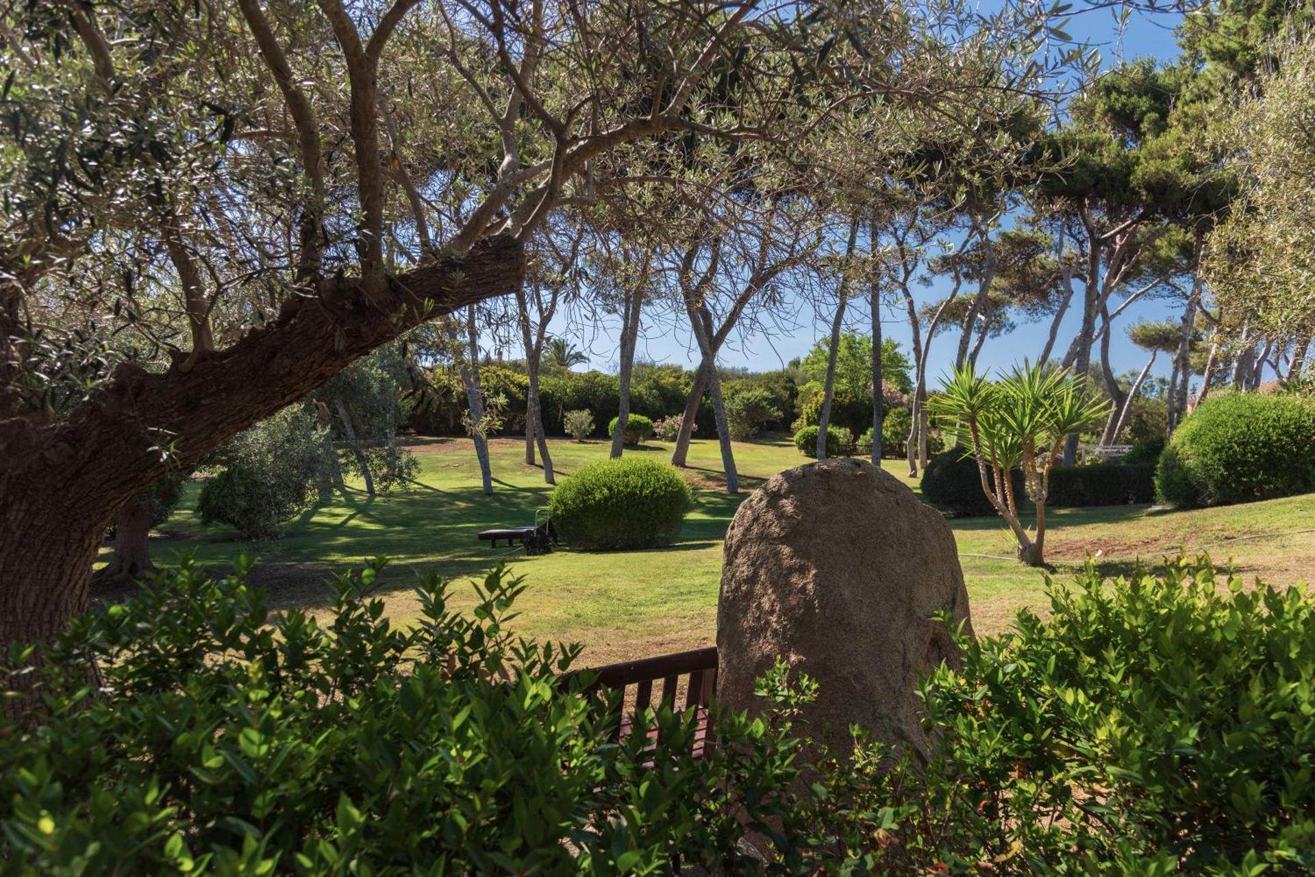Hotel Cala Caterina - Relaxing Escape - Photo 43