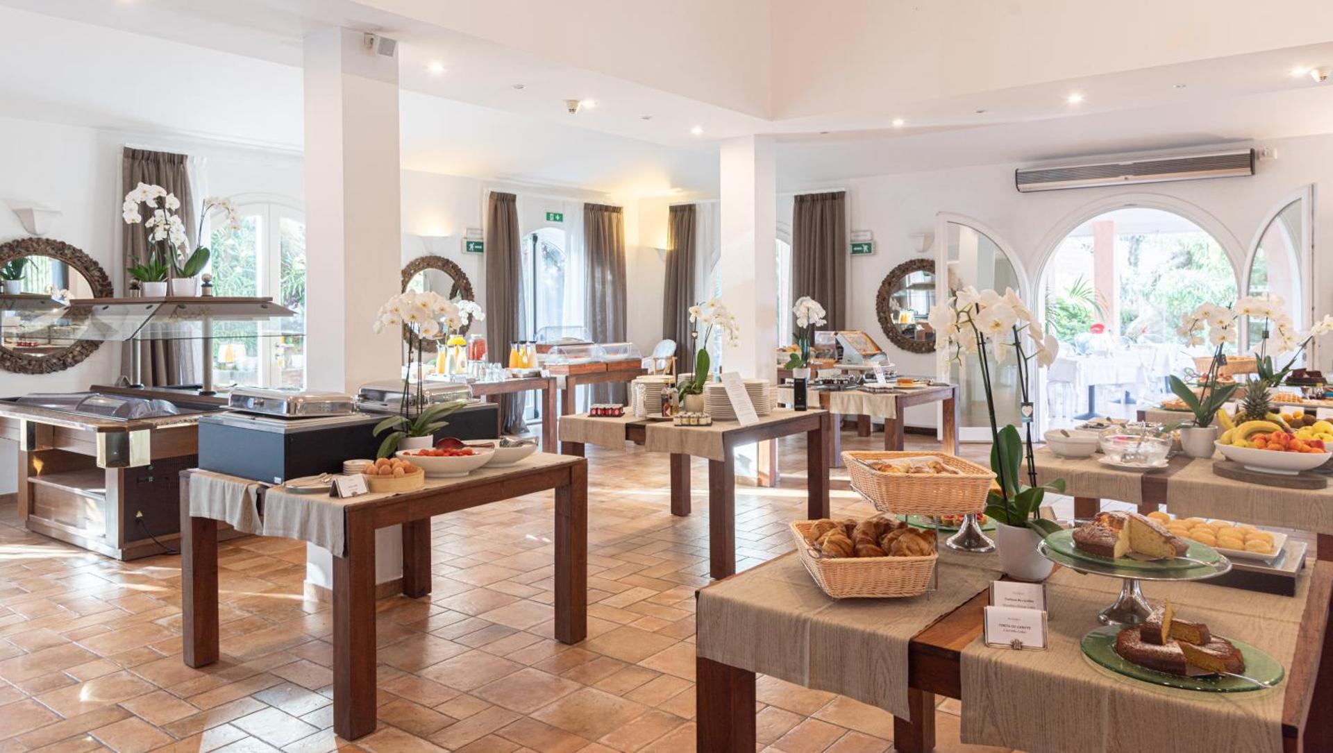 Hotel Cala Caterina - Relaxing Escape - Photo 39