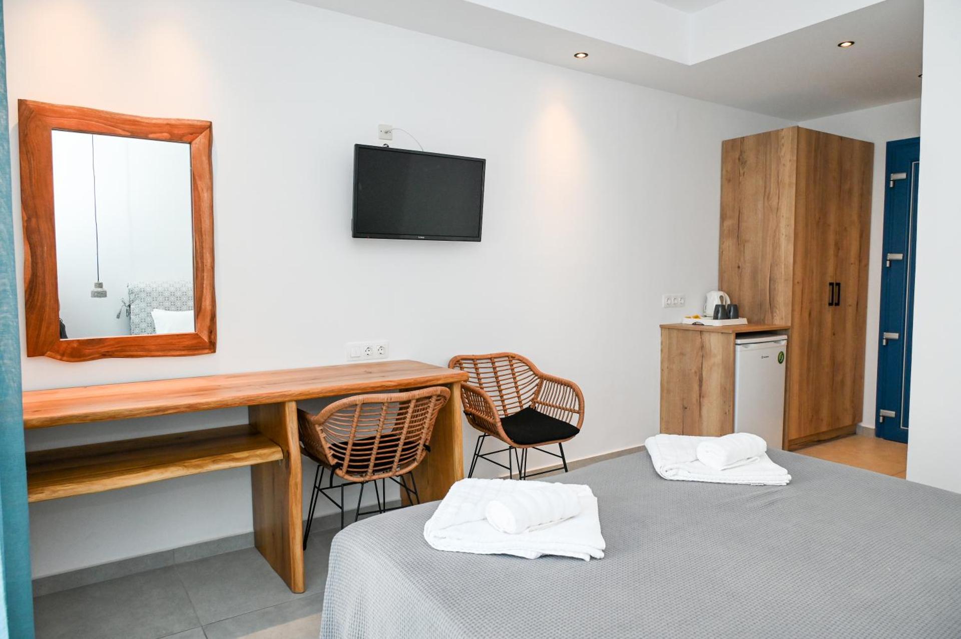 Glaronisia Hotel - Photo 42